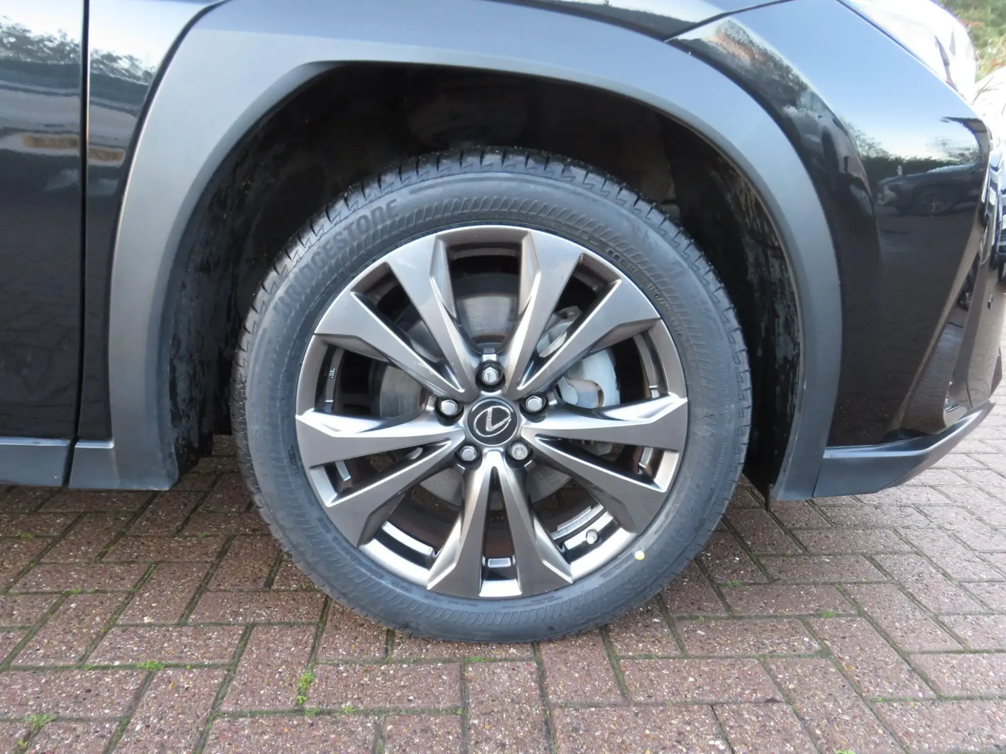Lexus UX Self-Charging Hybrid Image 9 Lexus UX Self-Charging Hybrid Image 9