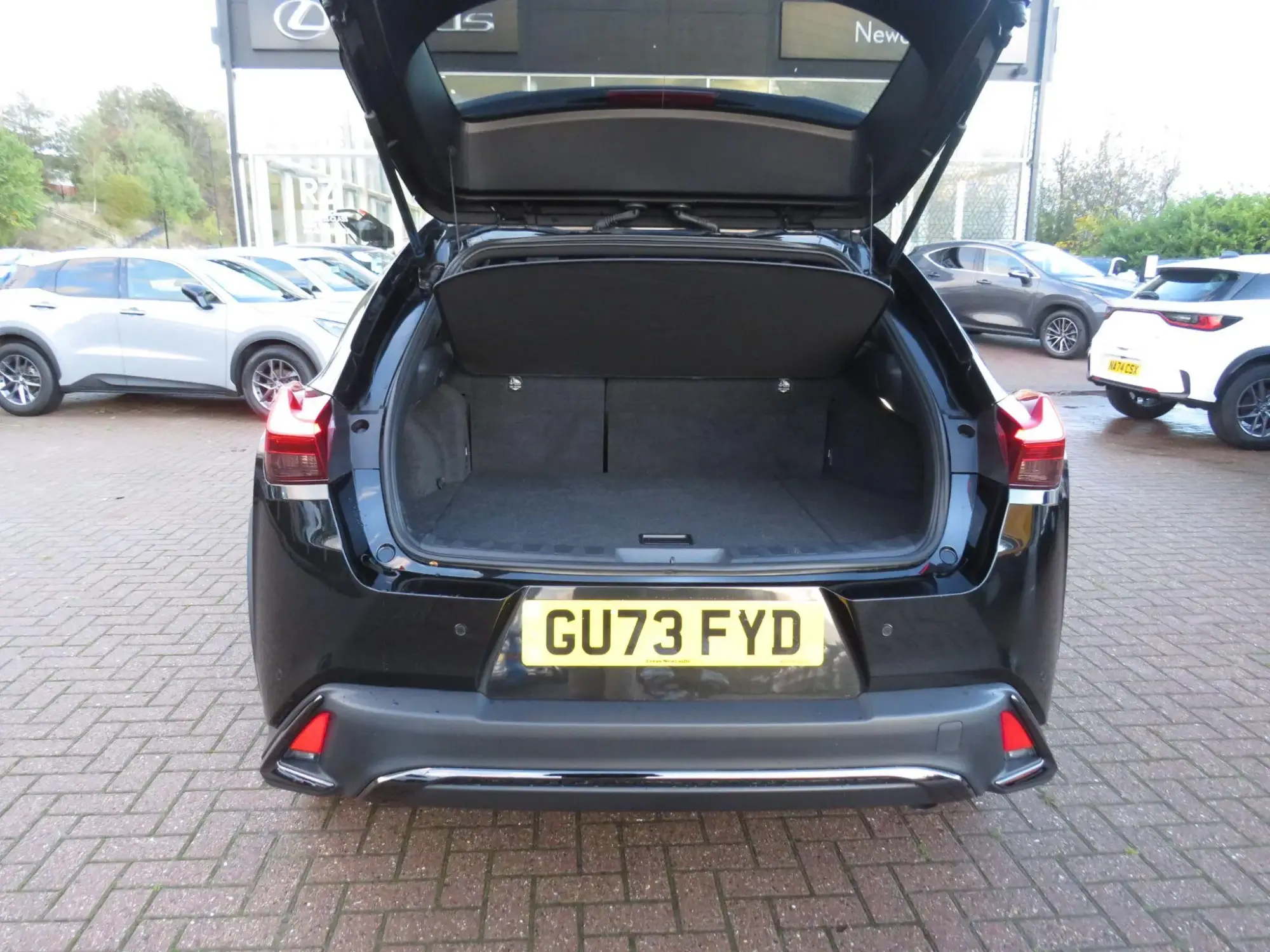 Lexus UX Self-Charging Hybrid Image 10 Lexus UX Self-Charging Hybrid Image 10