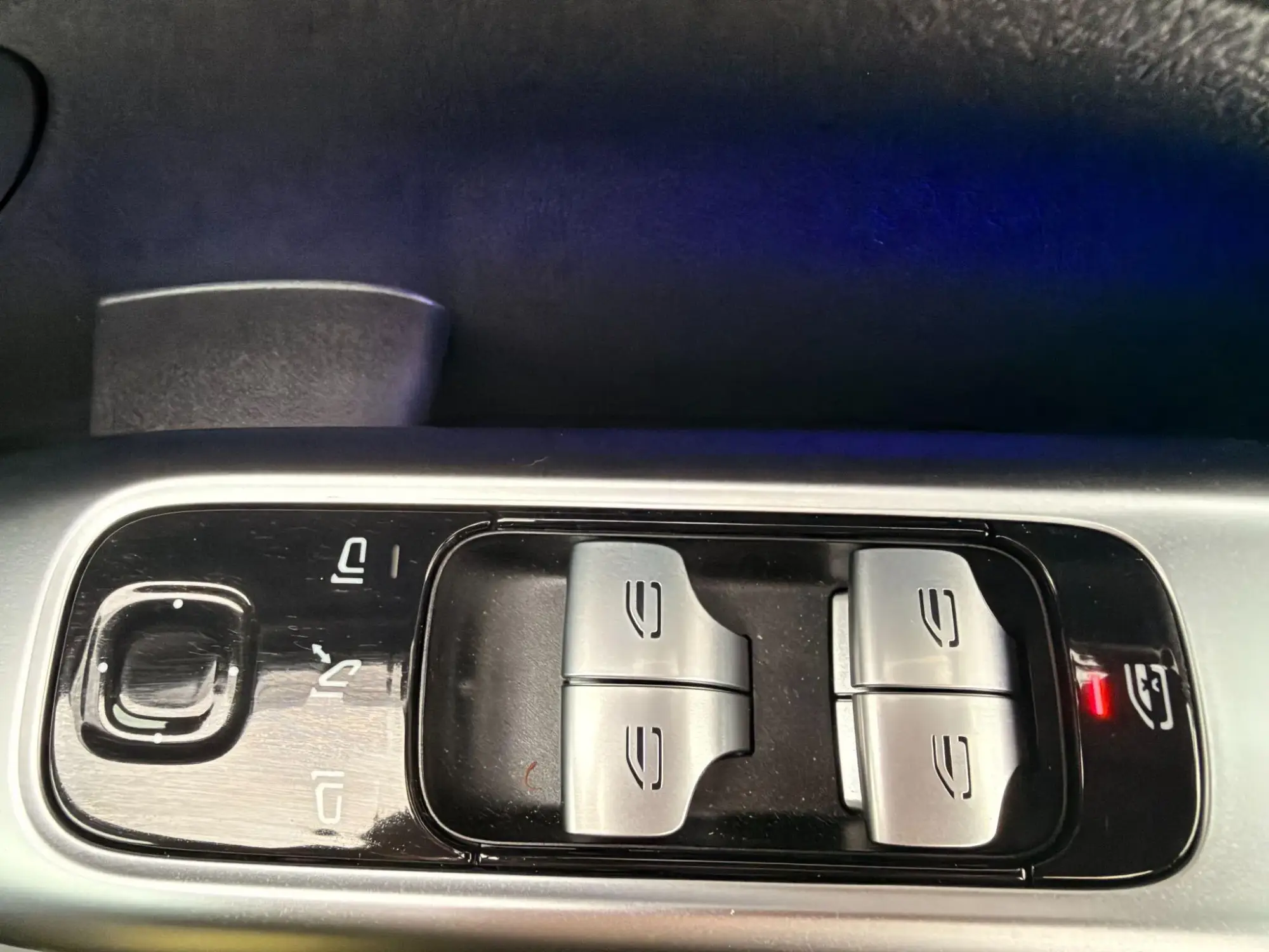 Mercedes-Benz C-Class Image 22 Mercedes-Benz C-Class Image 22