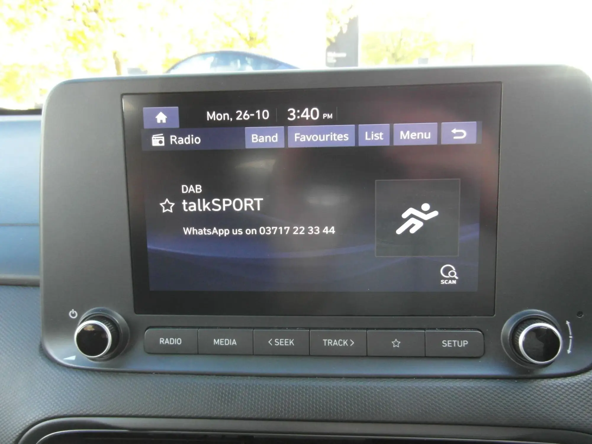 Hyundai KONA Hybrid Image 24 Hyundai KONA Hybrid Image 24