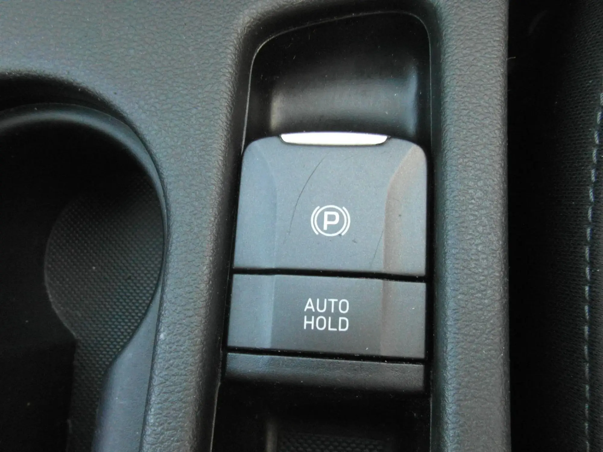 Hyundai KONA Hybrid Image 28 Hyundai KONA Hybrid Image 28
