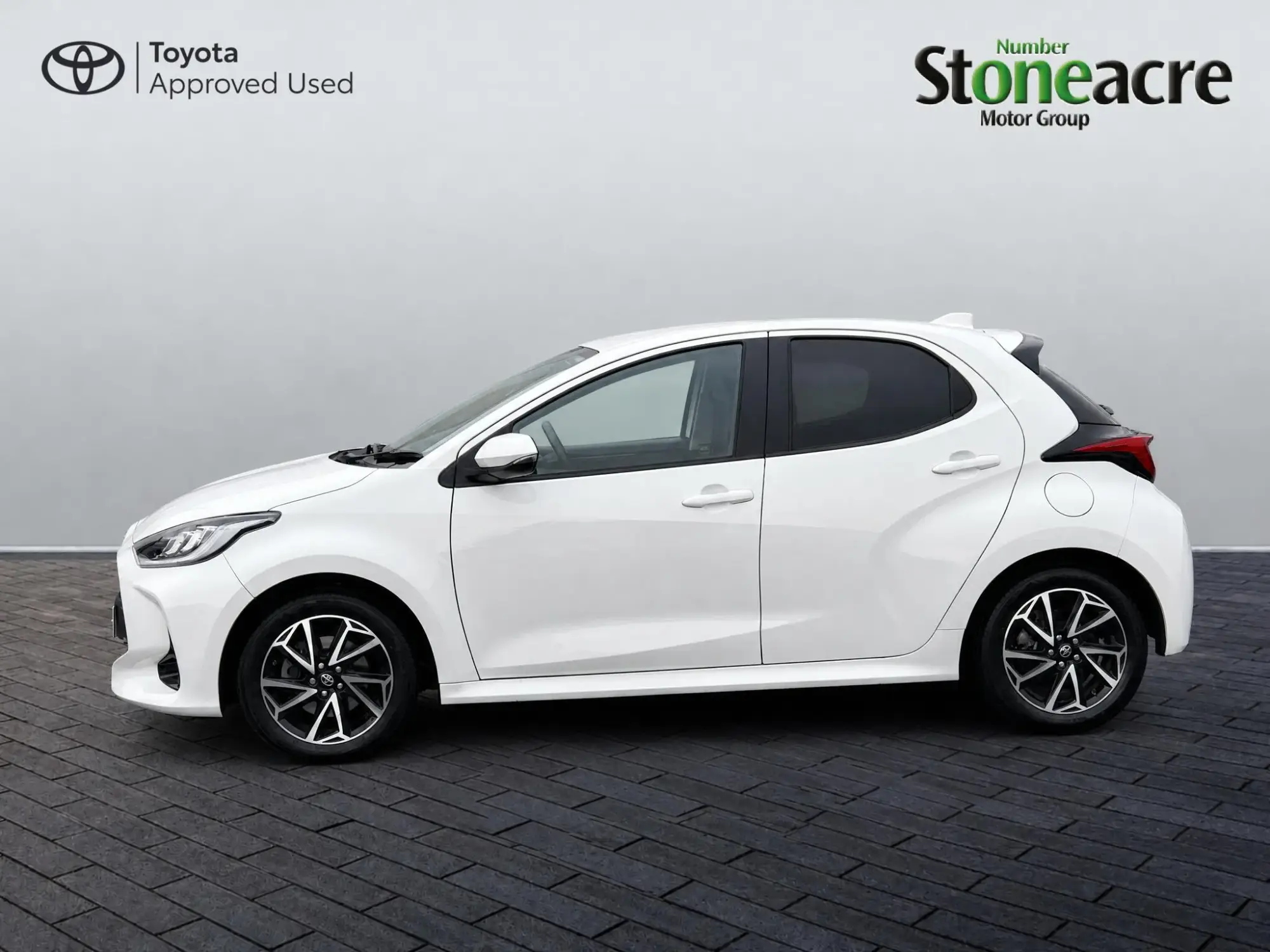Toyota Yaris Hybrid Image 6 Toyota Yaris Hybrid Image 6