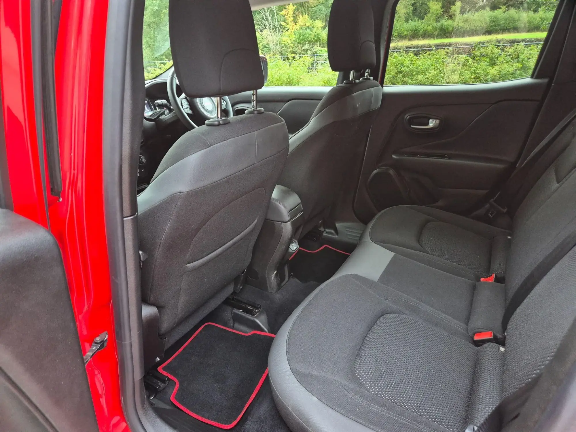 Jeep Renegade Image 16 Jeep Renegade Image 16