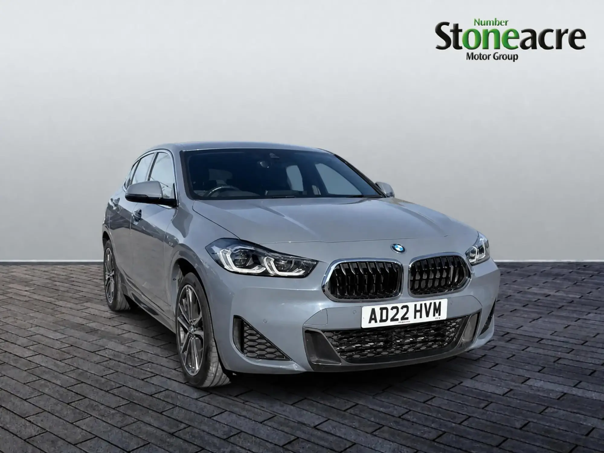 BMW X2 1.5 25e 10kWh M Sport Auto xDrive Euro 6 (s/s) 5dr AD22HVM Image 1 BMW X2 1.5 25e 10kWh M Sport Auto xDrive Euro 6 (s/s) 5dr AD22HVM Image 1