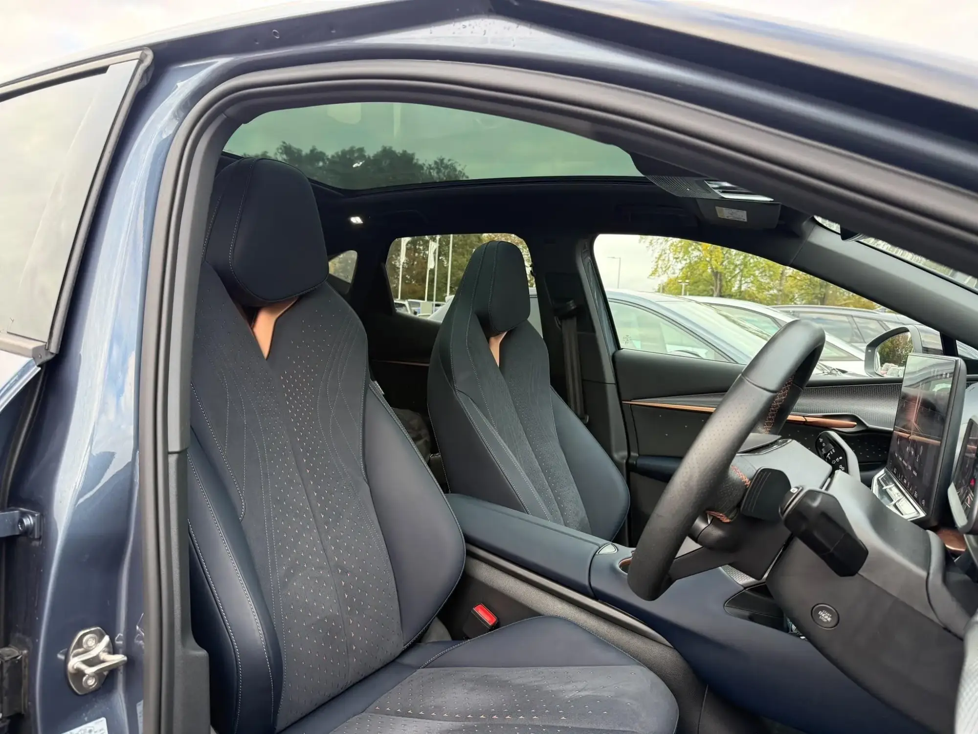 CUPRA Tavascan Image 12