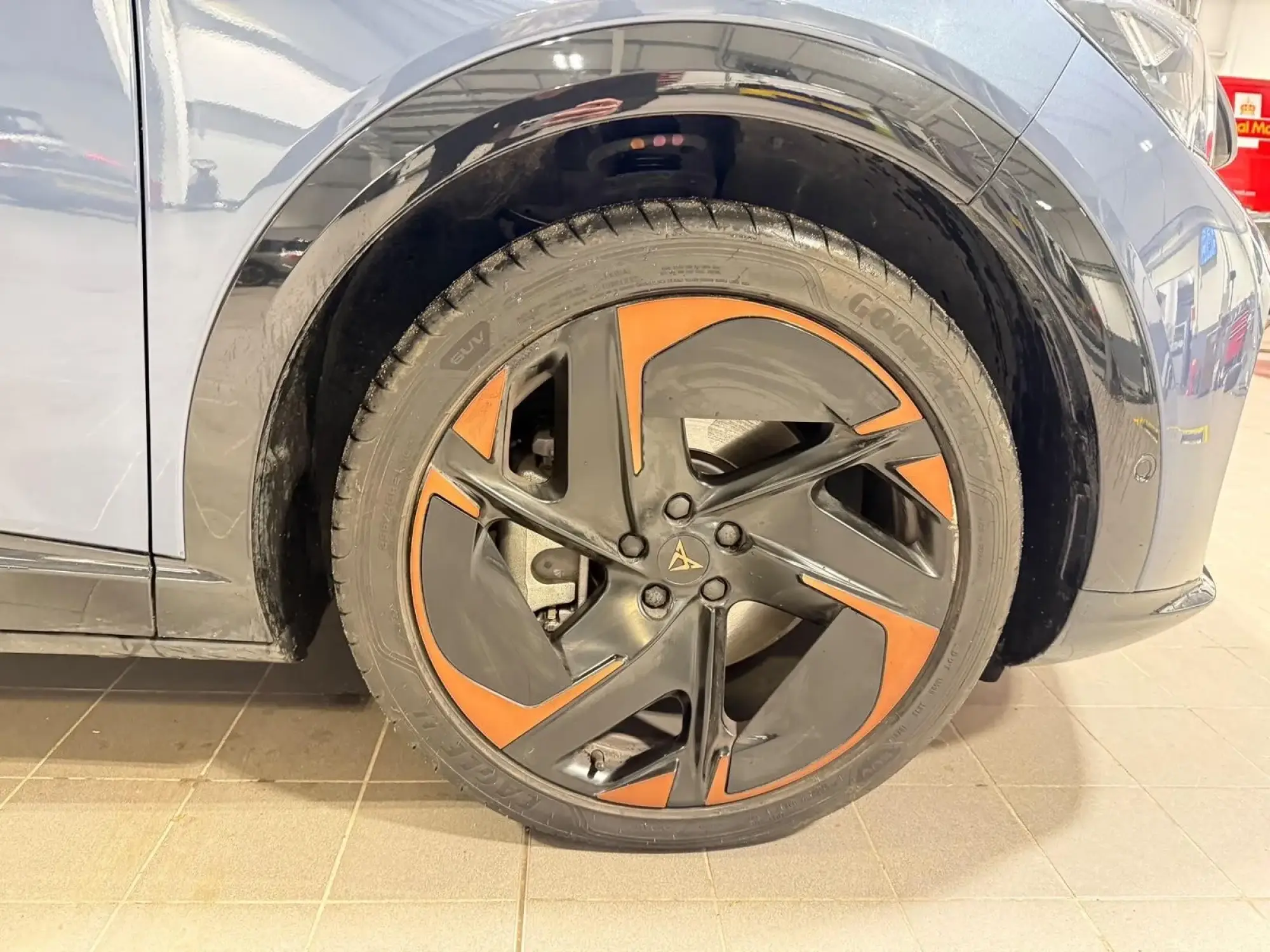 CUPRA Tavascan Image 17