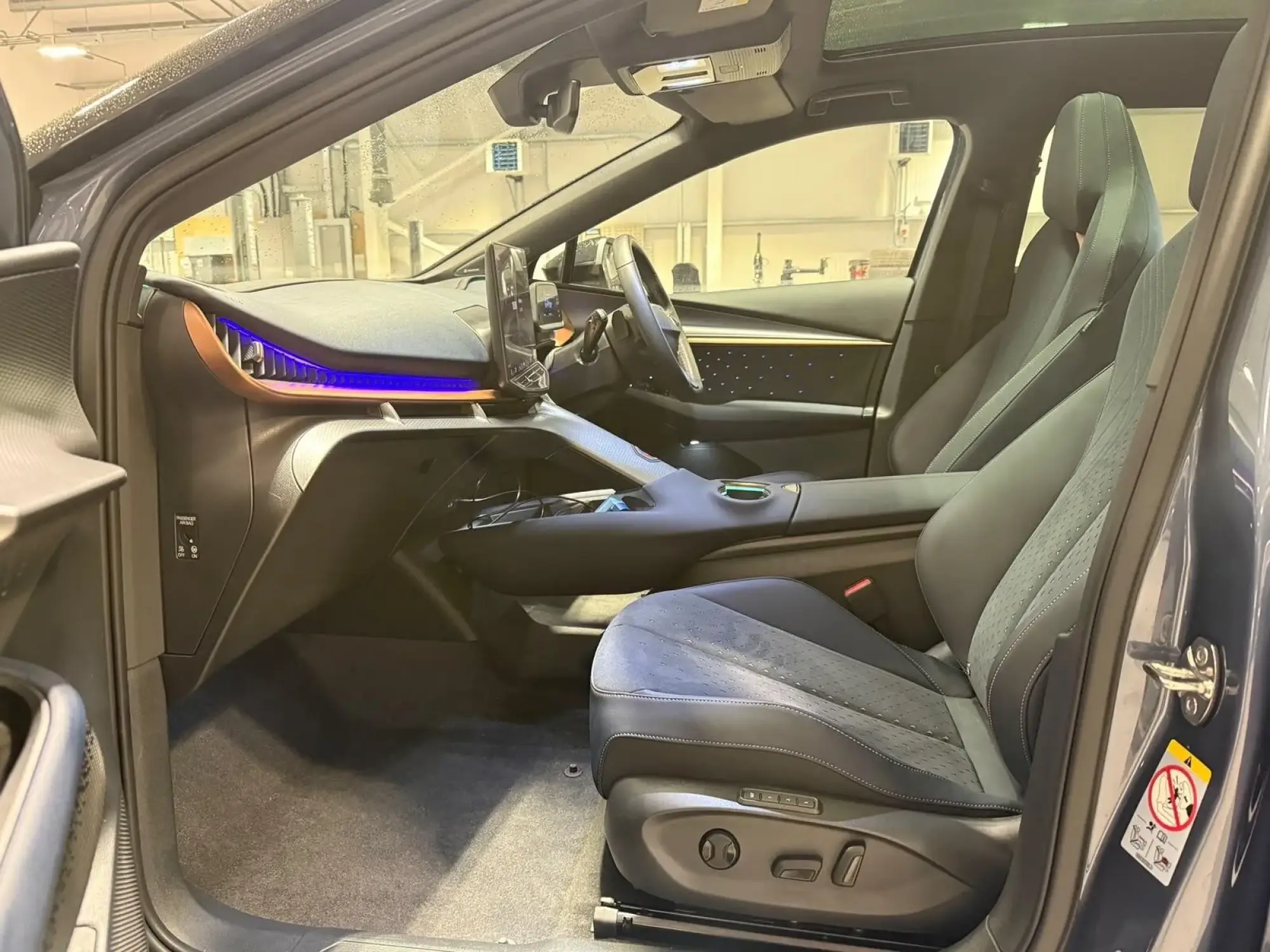 CUPRA Tavascan Image 31