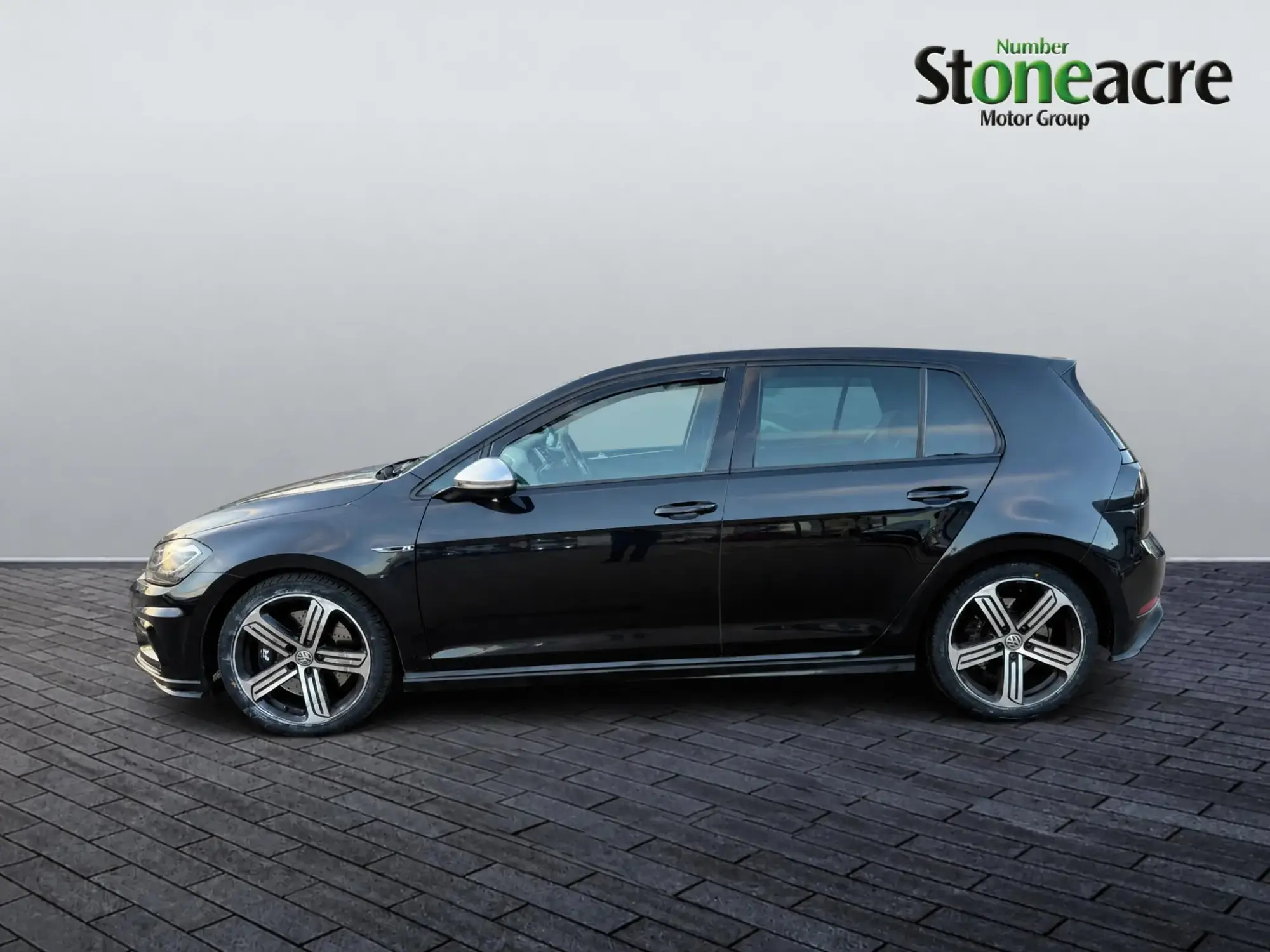 Volkswagen Golf Image 5