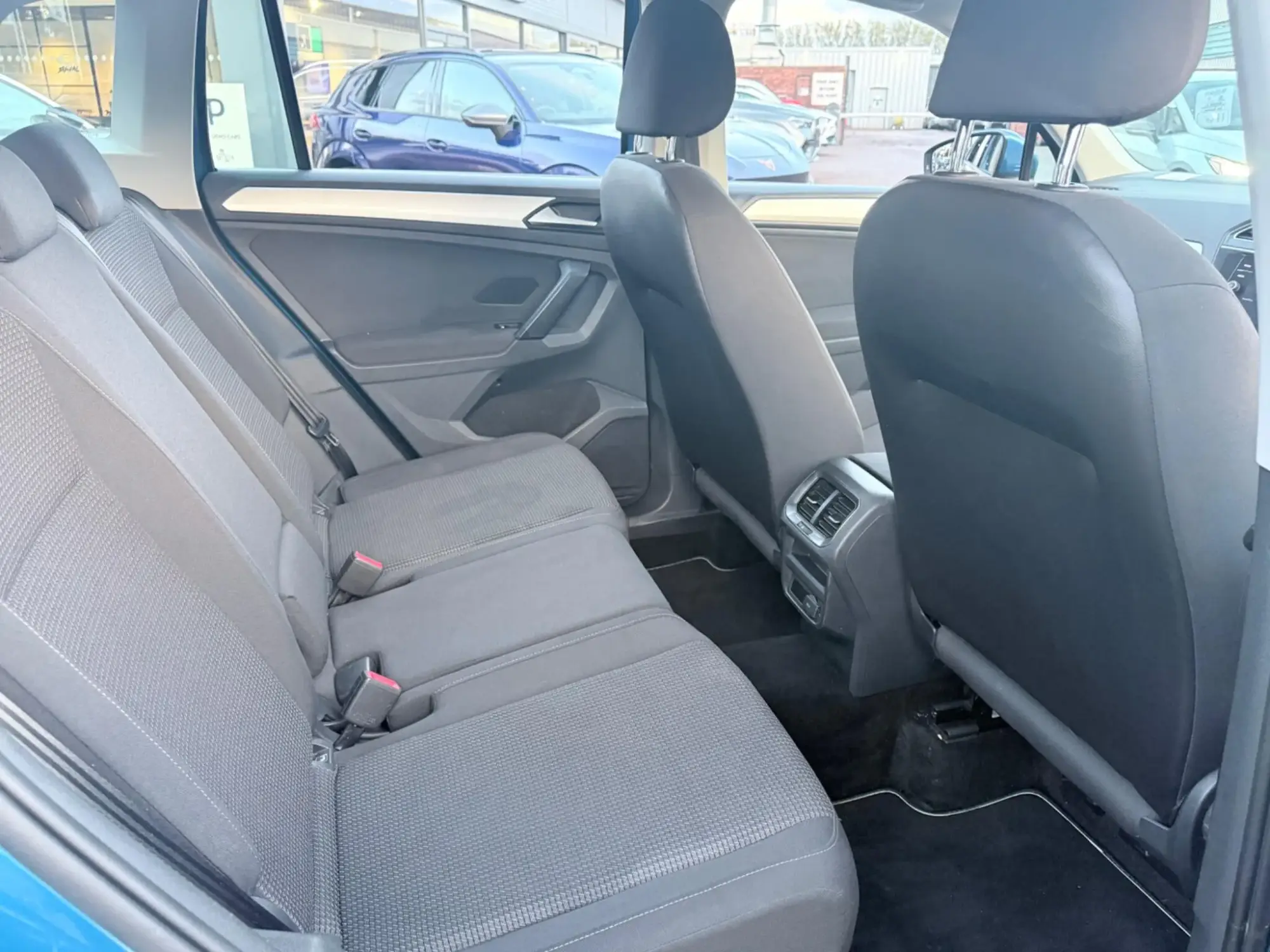 Volkswagen Tiguan Image 13
