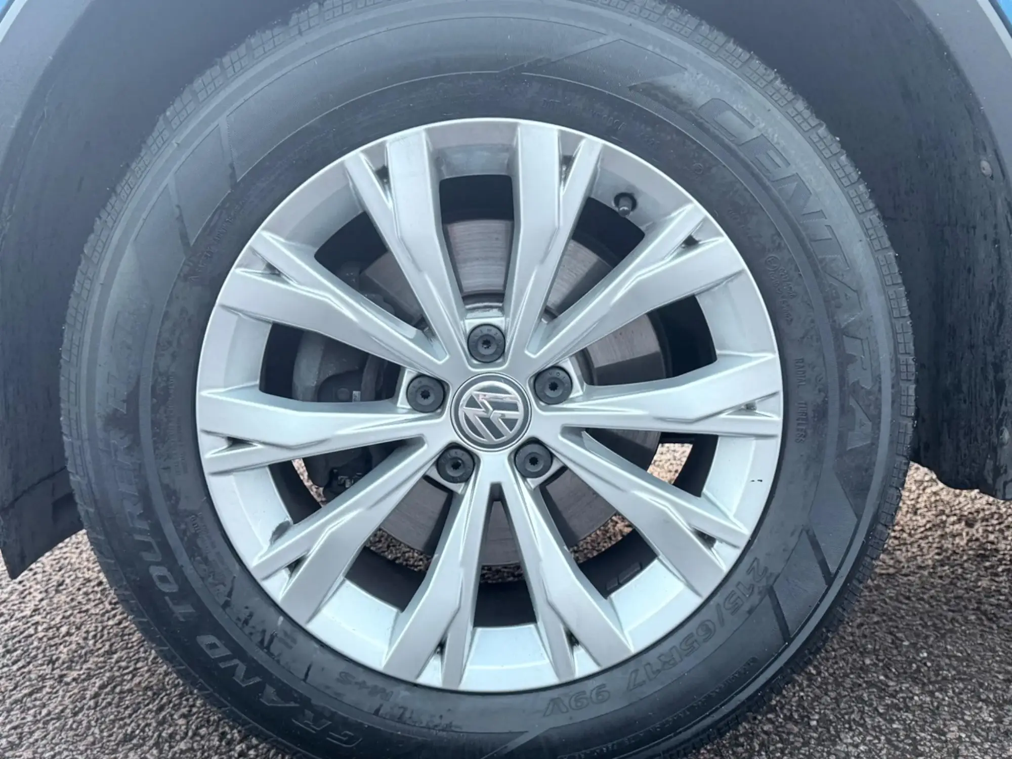 Volkswagen Tiguan Image 17
