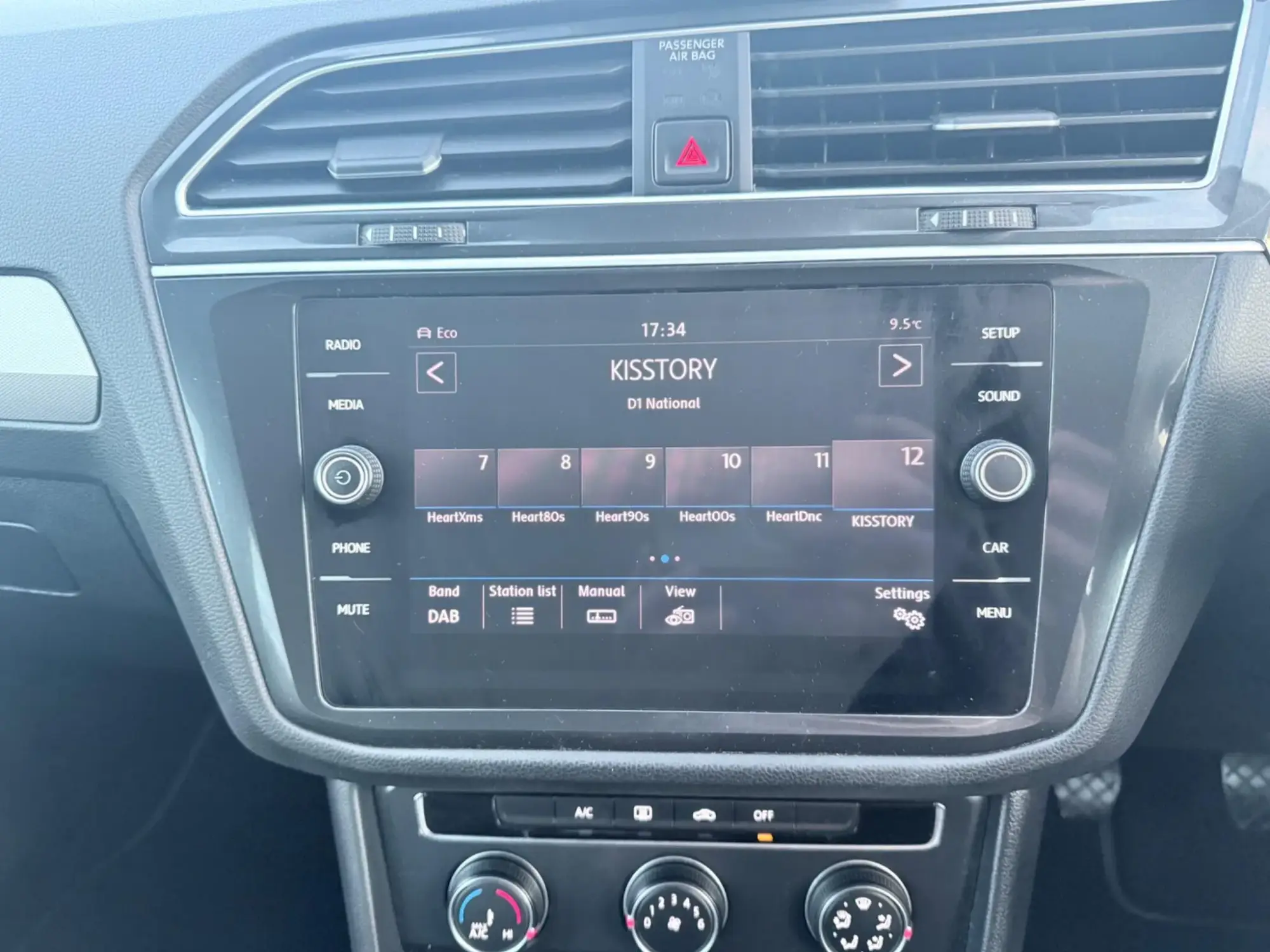 Volkswagen Tiguan Image 18