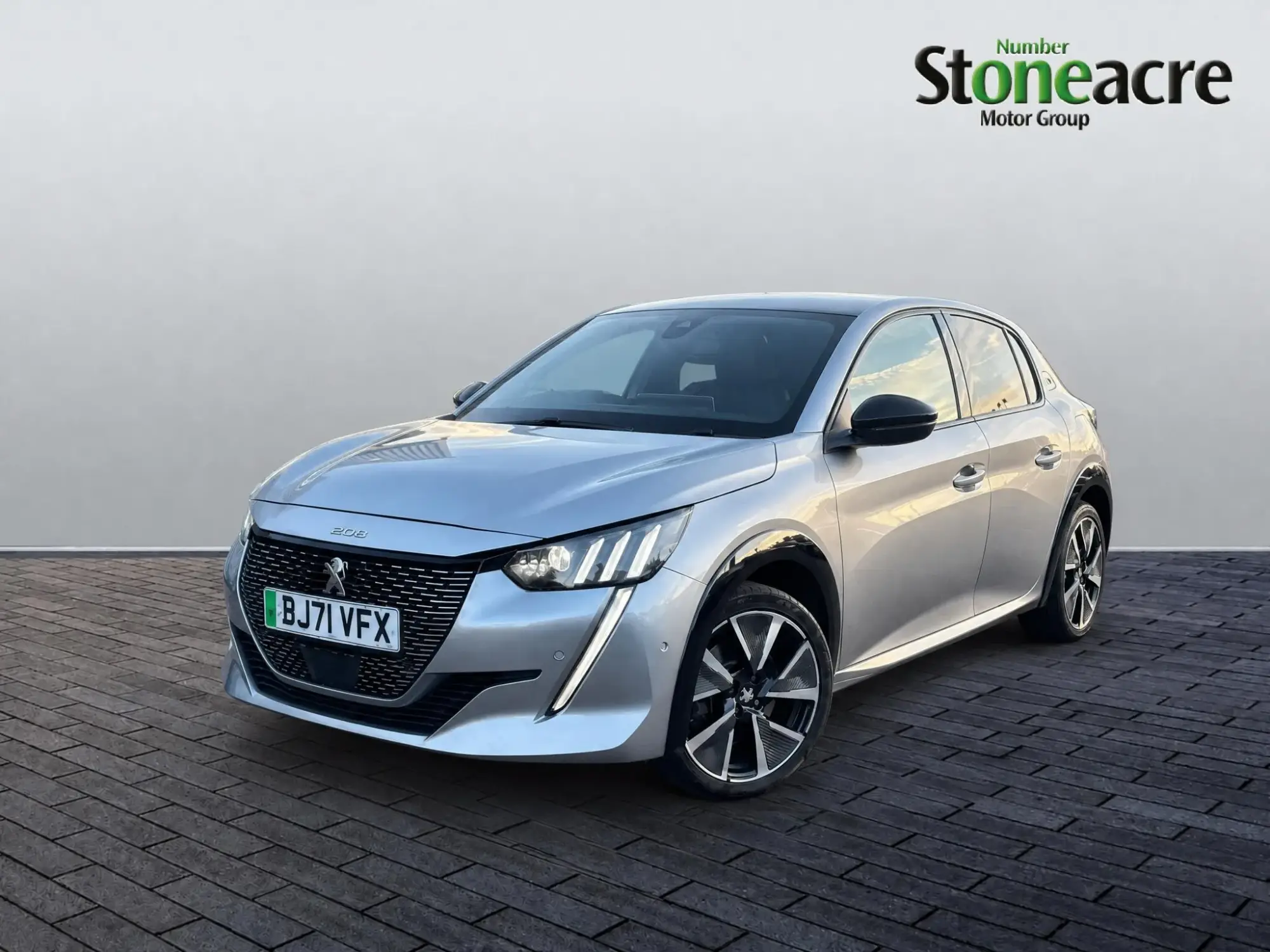 Peugeot E-208 50kWh GT Auto 5dr BJ71VFX Image 3