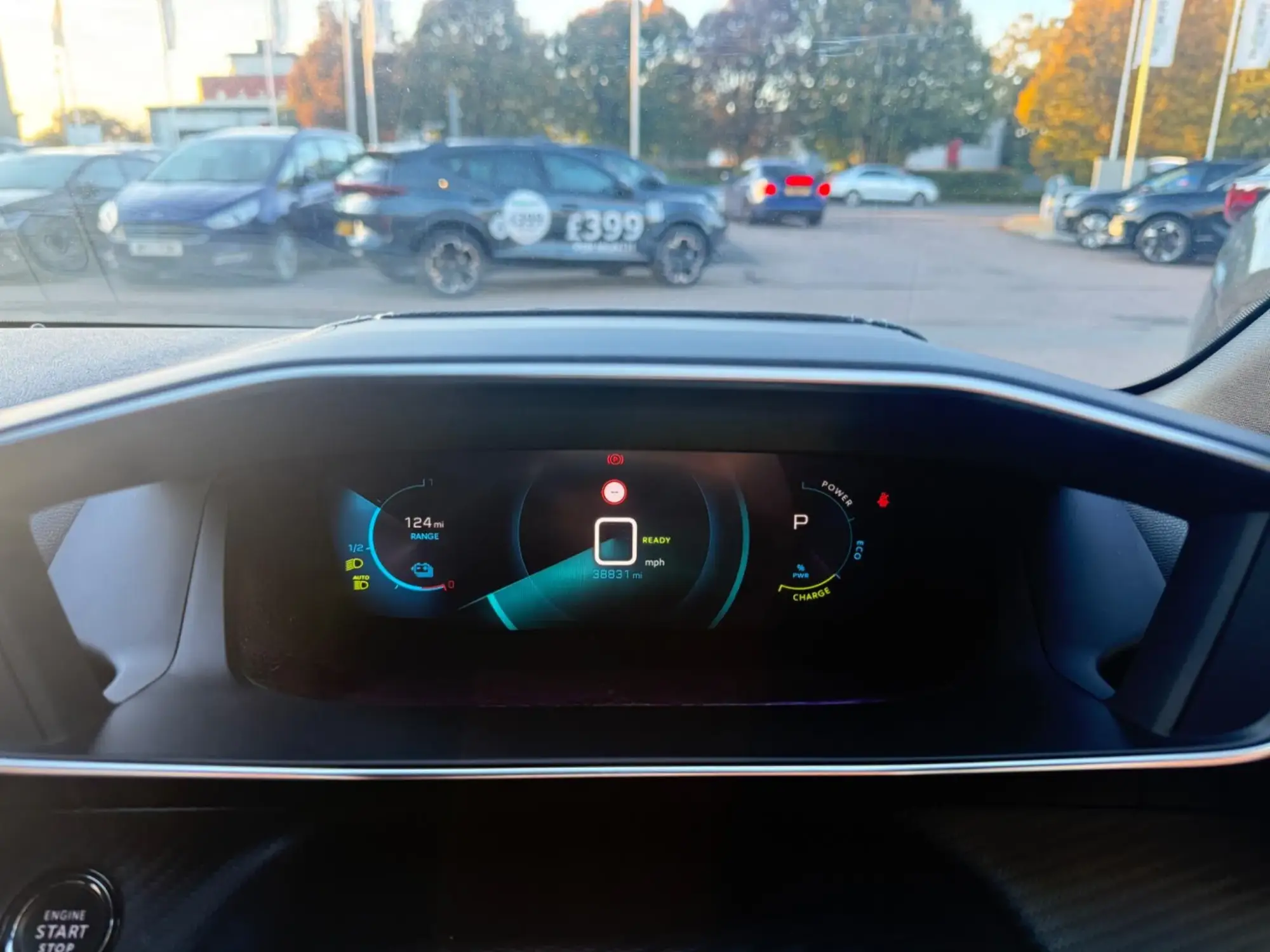 Peugeot E-208 Image 24