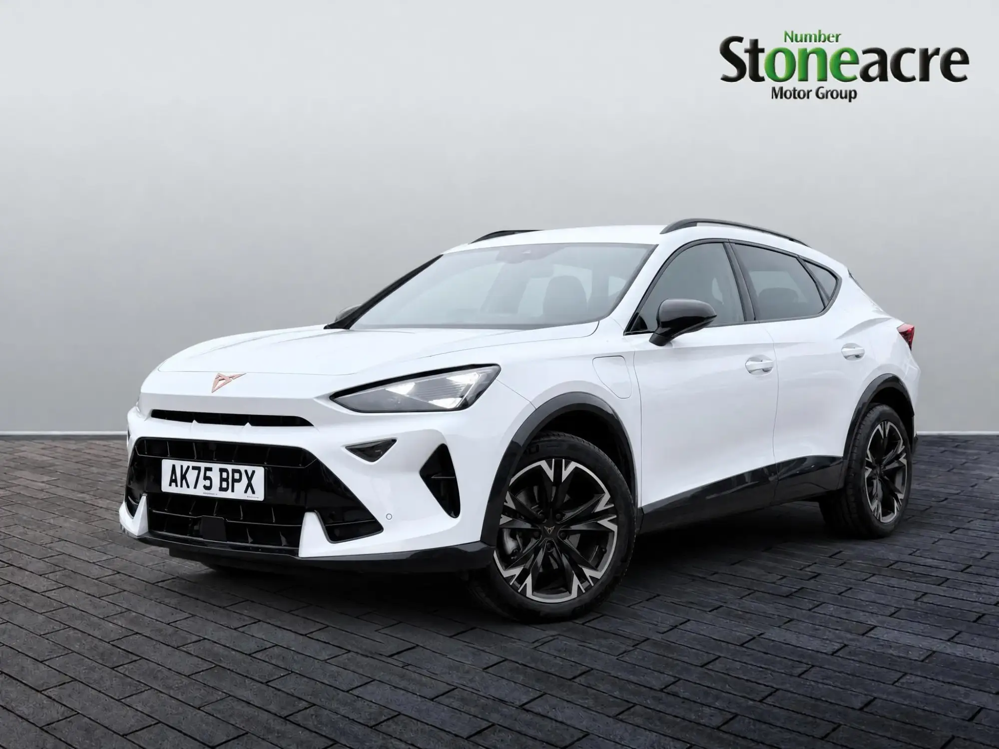CUPRA Formentor 1.5 eHybrid 25.8kWh V1 DSG Euro 6 (s/s) 5dr AK75BPX Image 3