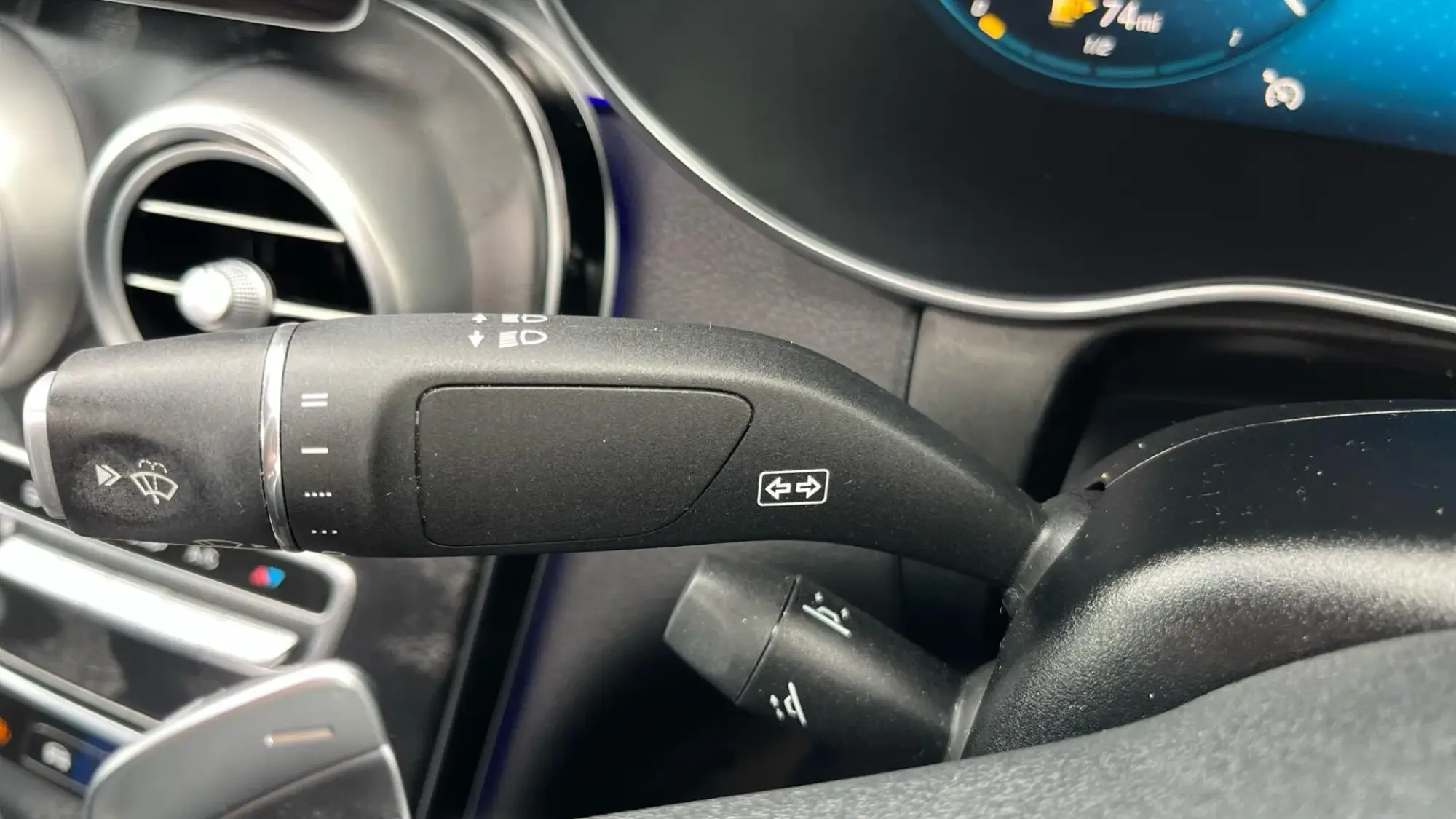 Mercedes-Benz GLC Image 18 Mercedes-Benz GLC Image 18