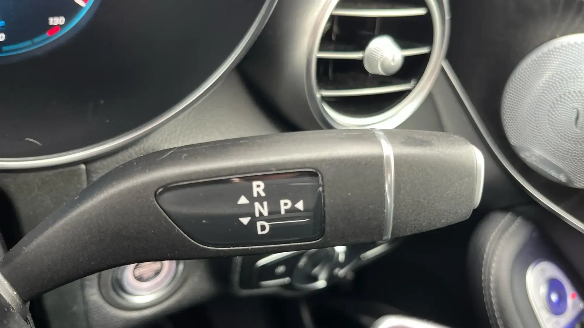 Mercedes-Benz GLC Image 21 Mercedes-Benz GLC Image 21