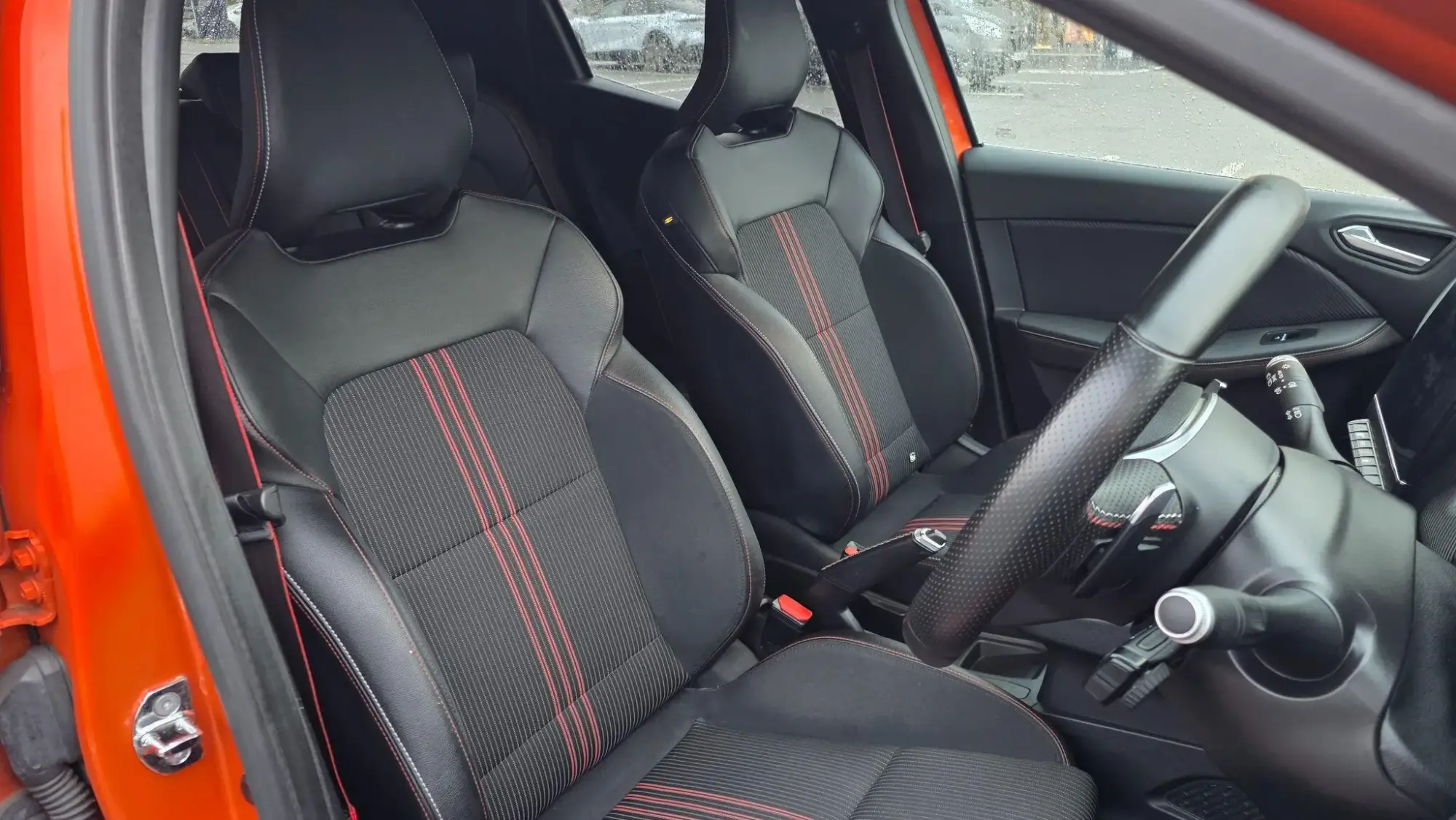 Renault Clio Image 10