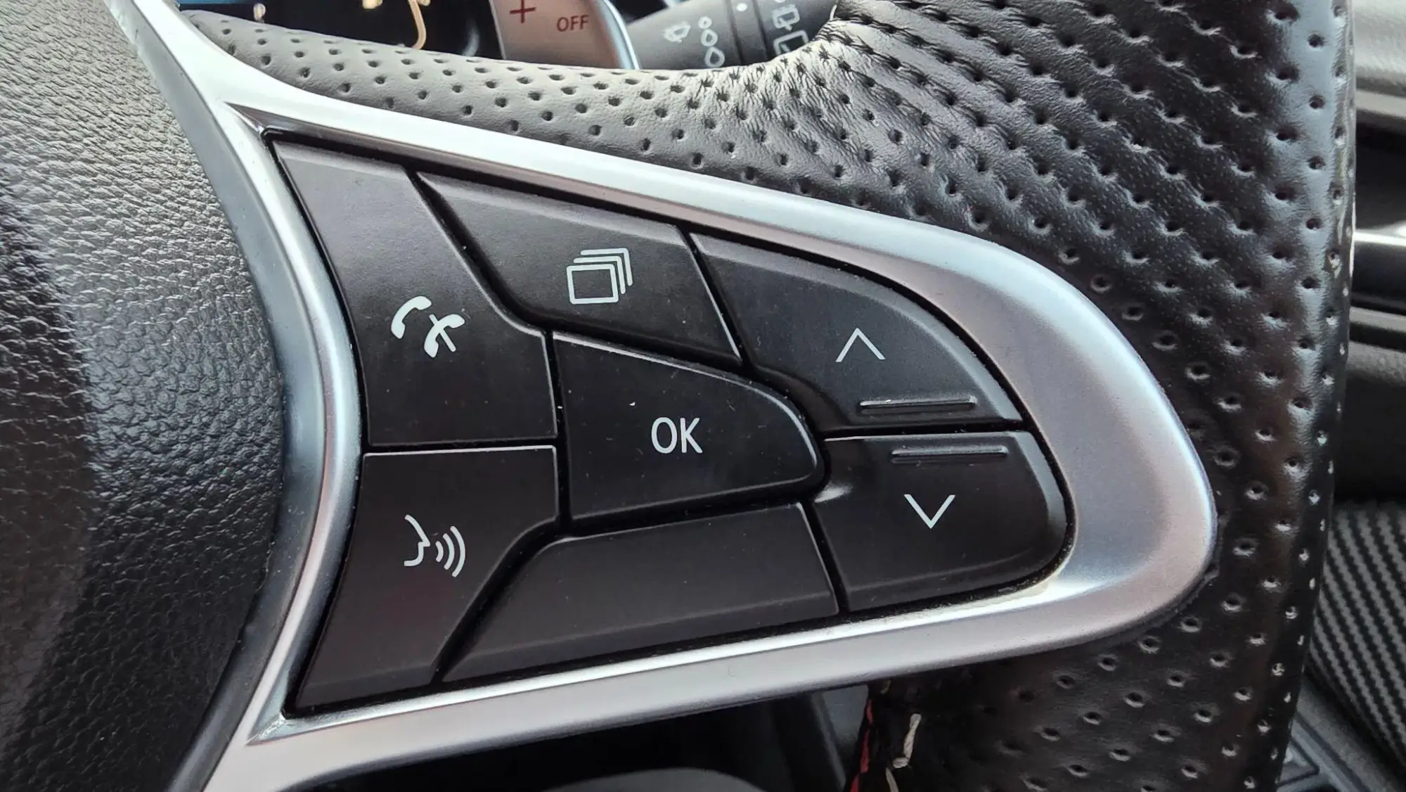 Renault Clio Image 28