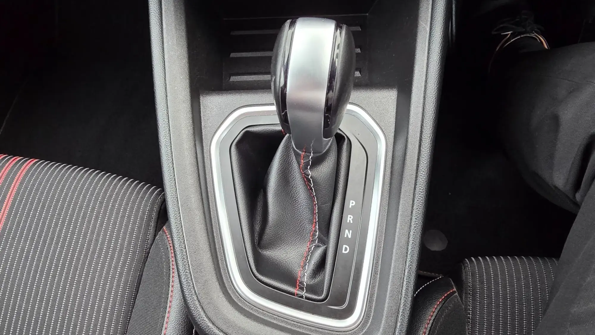 Renault Clio Image 32