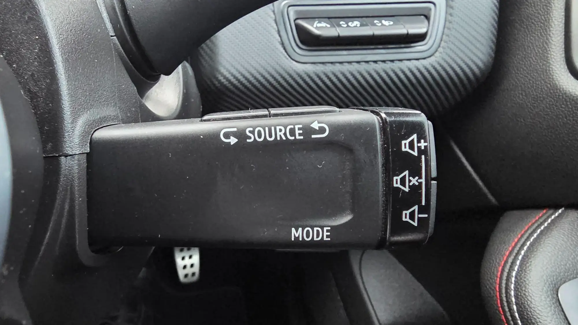 Renault Clio Image 38