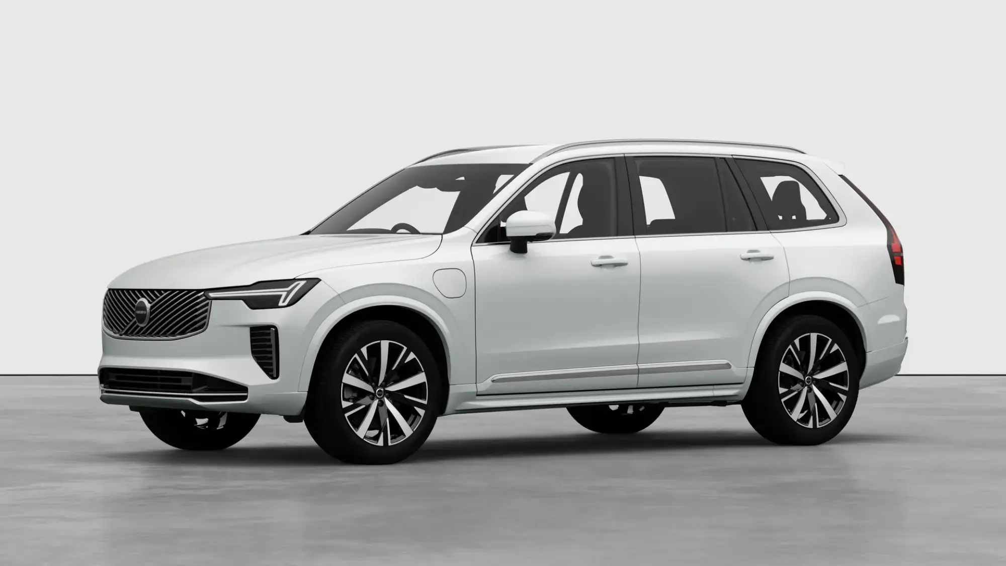 Volvo XC90 Plug-In Hybrid 2.0 T8 406 PHEV Core Bright 5dr AWD Geartronic Image 1