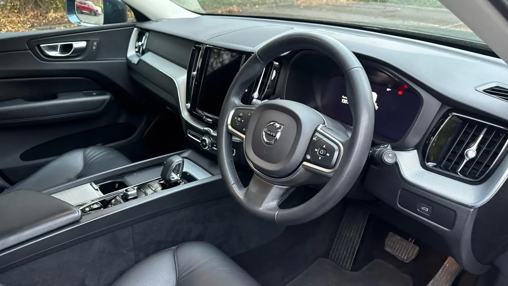 Volvo XC60 Image 4