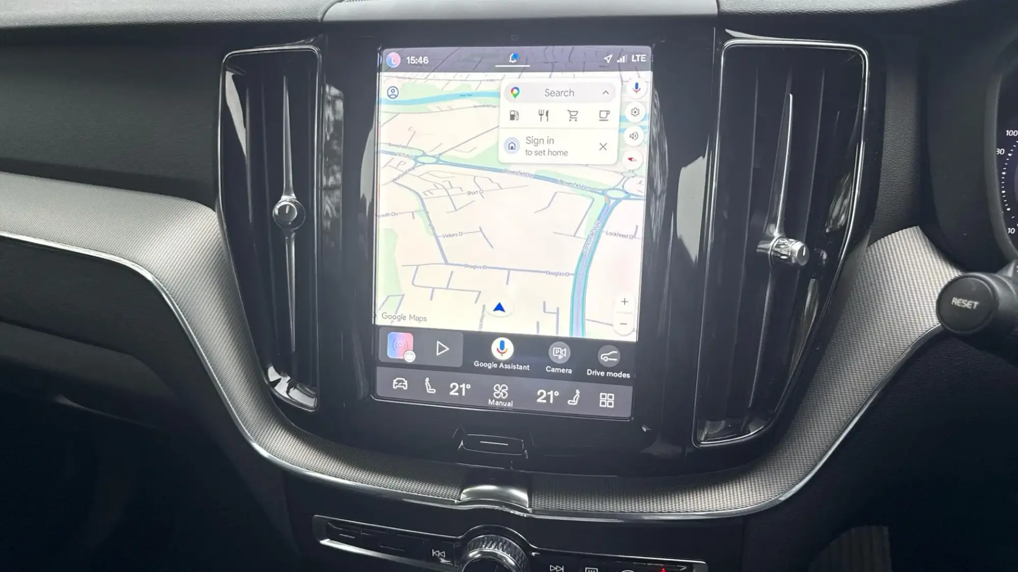 Volvo XC60 Image 16