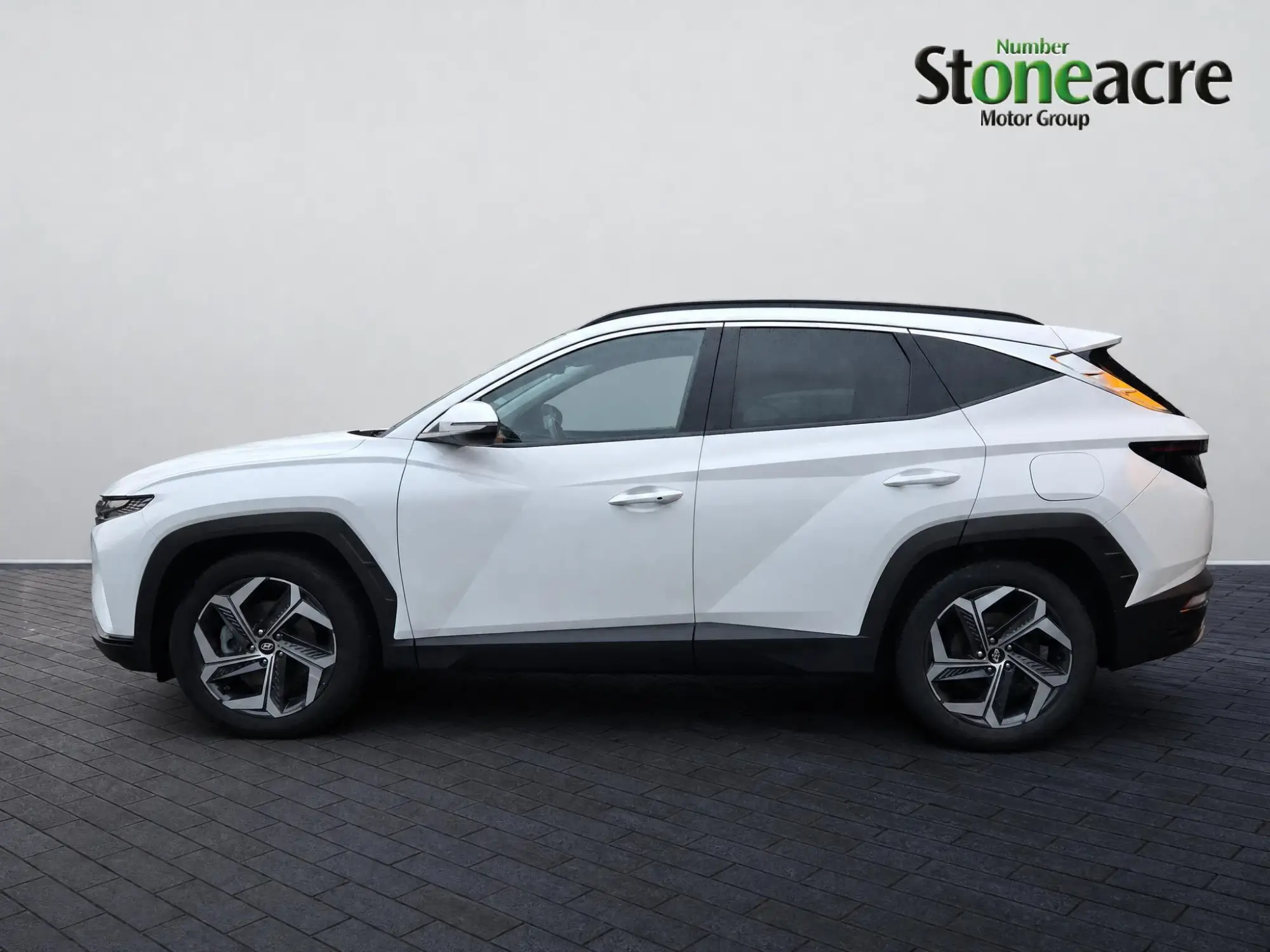 Hyundai TUCSON Hybrid Image 4 Hyundai TUCSON Hybrid Image 4