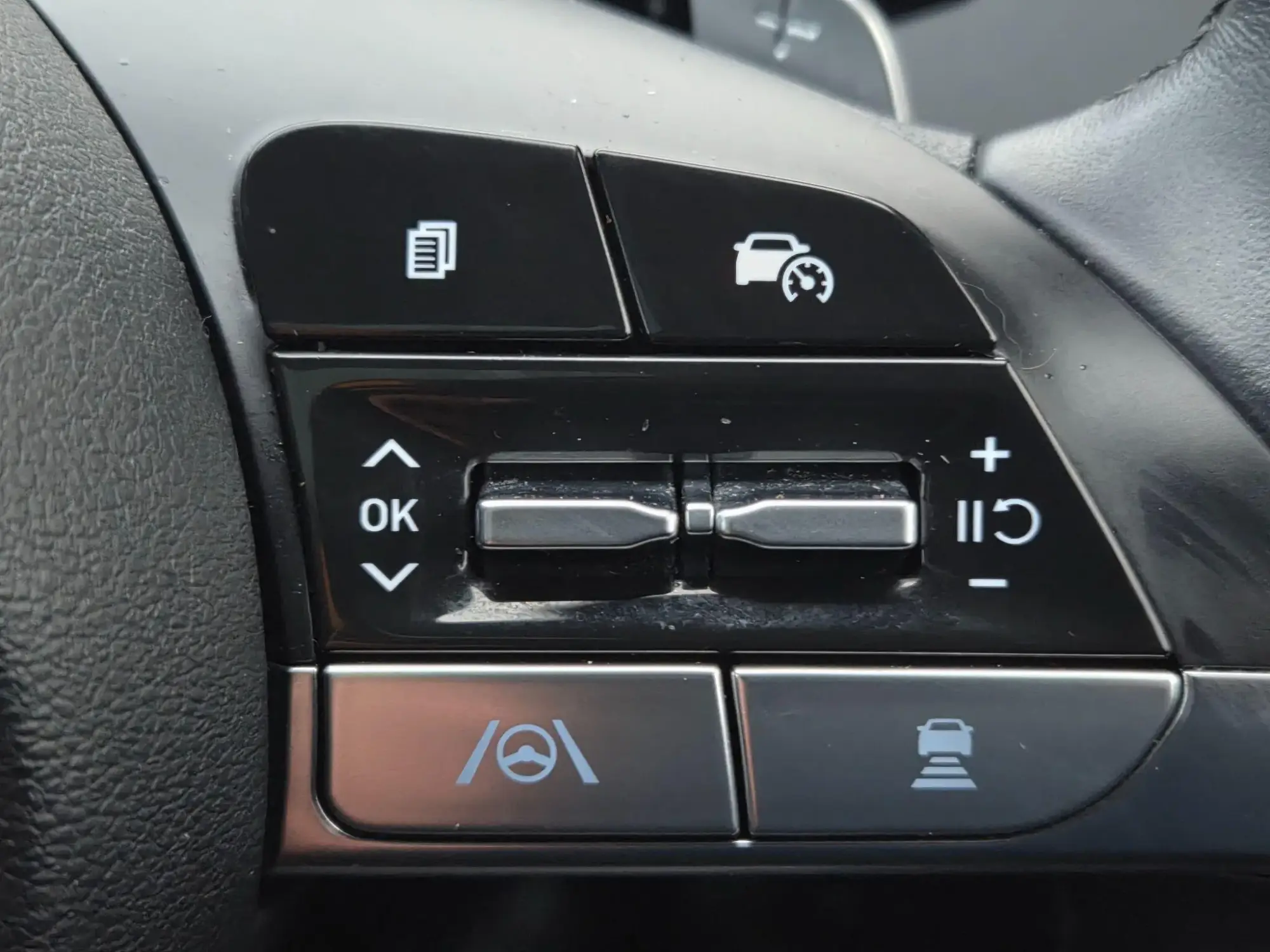 Hyundai TUCSON Hybrid Image 30 Hyundai TUCSON Hybrid Image 30