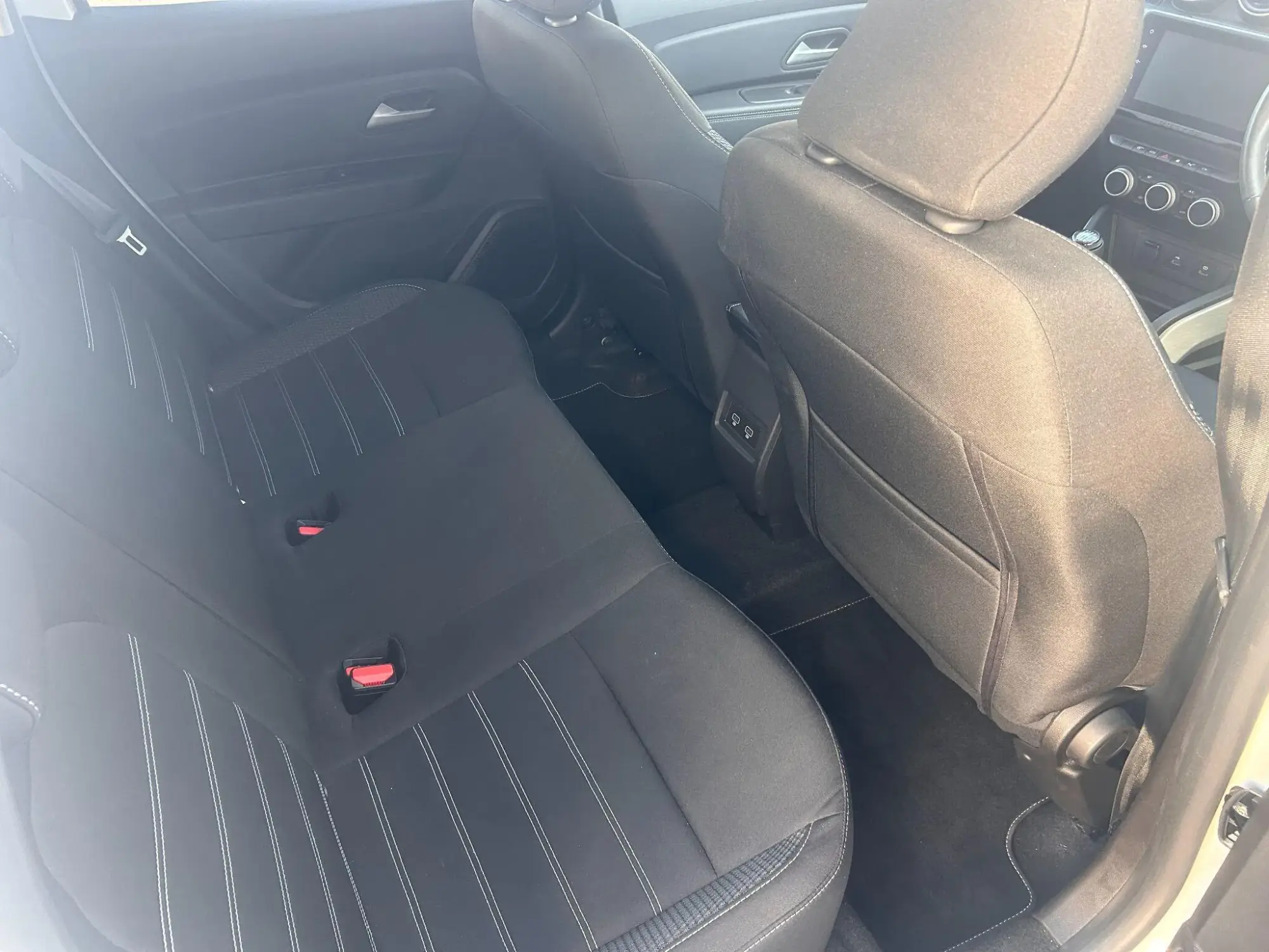 Dacia Duster Image 11