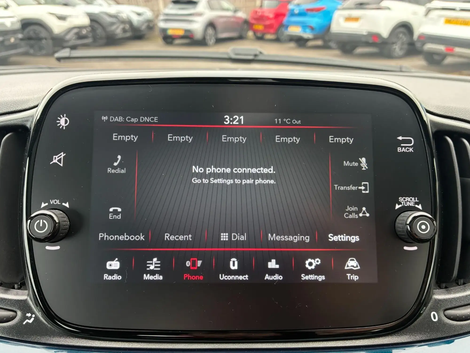 Fiat 500 Hybrid Image 16 Fiat 500 Hybrid Image 16