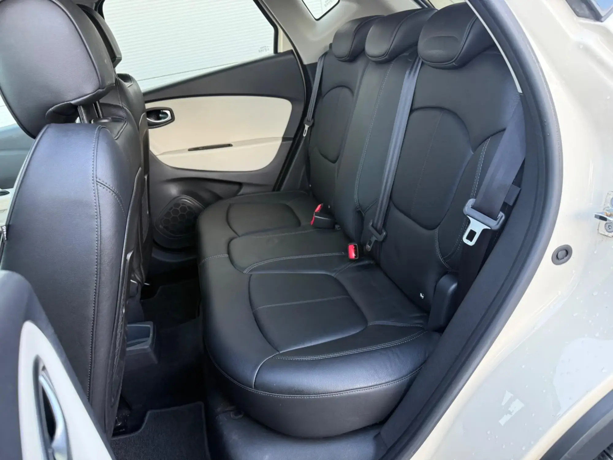 Renault Captur Image 13 Renault Captur Image 13