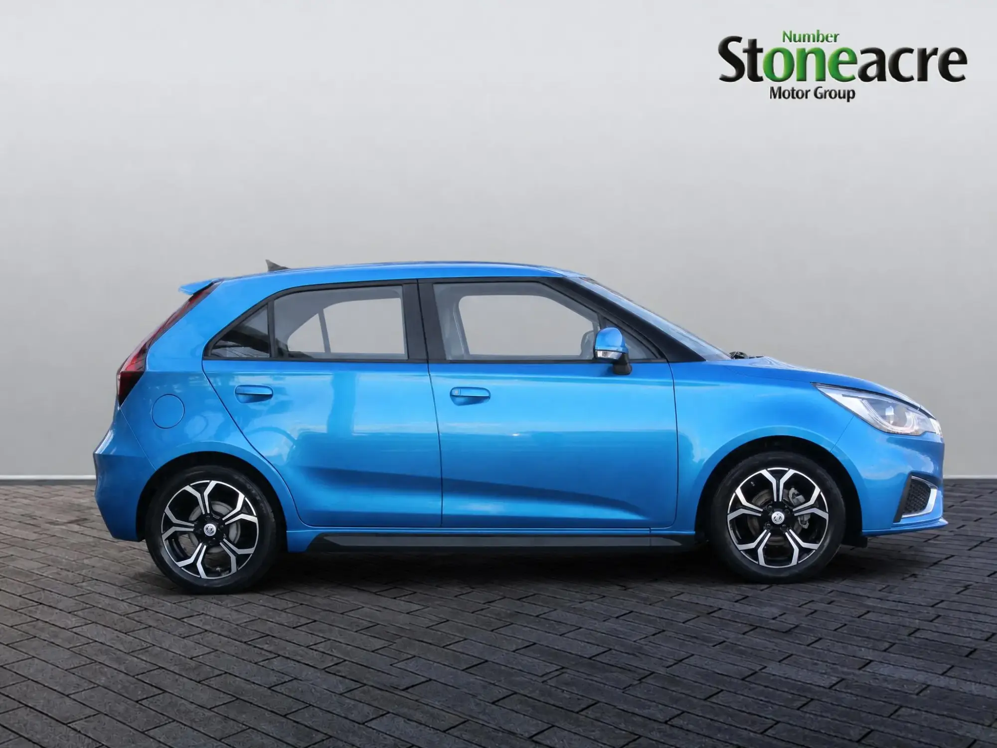 MG 3 1.5 VTi-TECH Exclusive Nav Euro 6 (s/s) 5dr NU24FON Image 2 MG 3 1.5 VTi-TECH Exclusive Nav Euro 6 (s/s) 5dr NU24FON Image 2