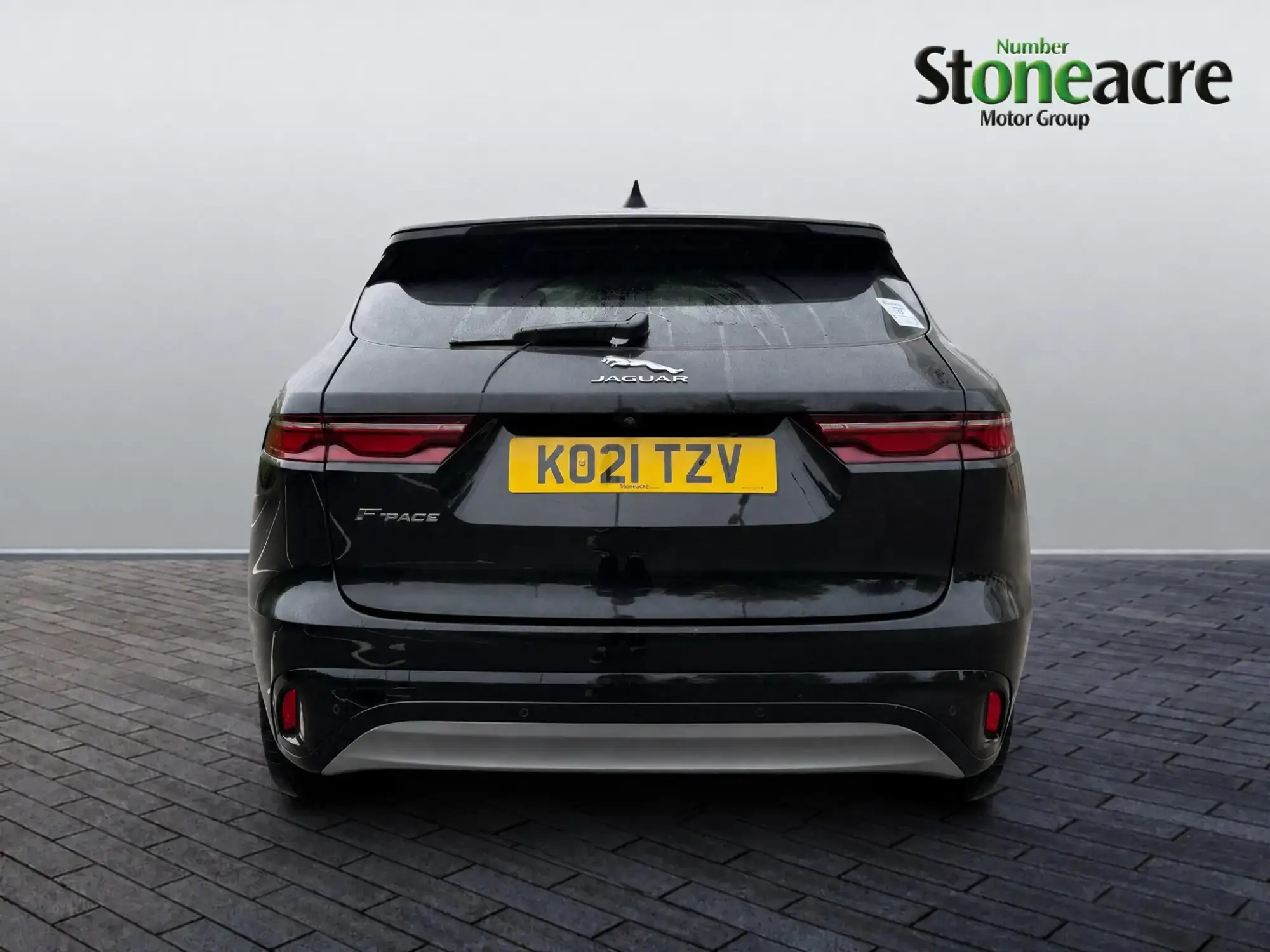 Jaguar F-Pace Image 6 Jaguar F-Pace Image 6