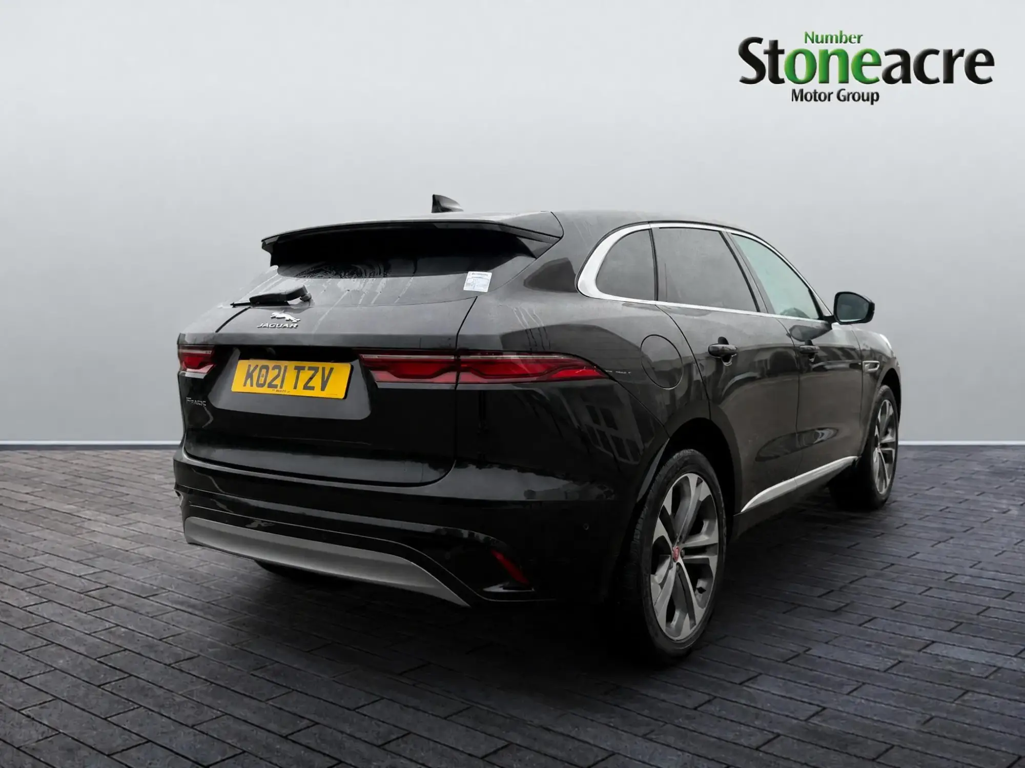 Jaguar F-Pace Image 8 Jaguar F-Pace Image 8