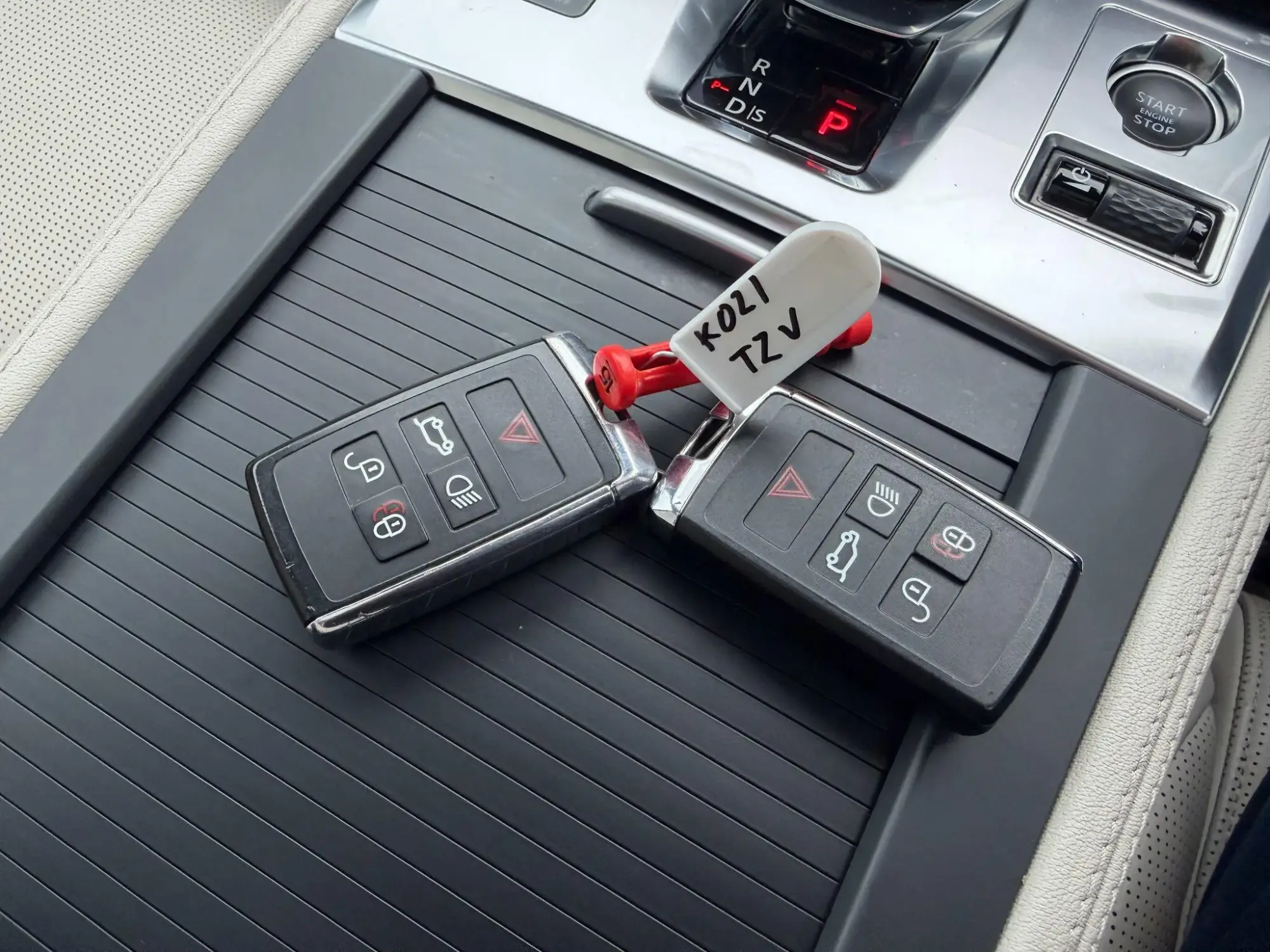 Jaguar F-Pace Image 9 Jaguar F-Pace Image 9