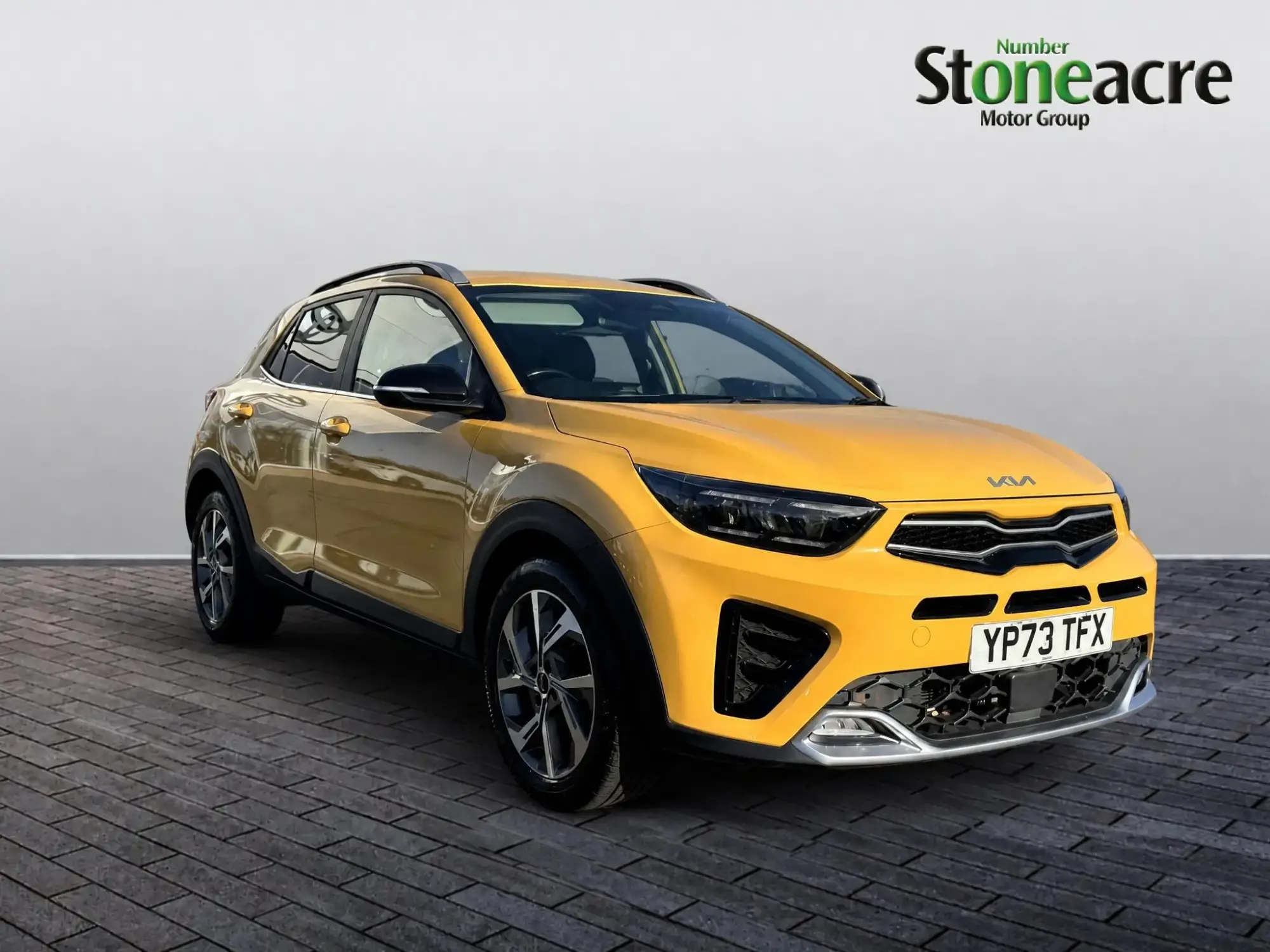 Kia Stonic 1.0 T-GDi GT-Line Euro 6 (s/s) 5dr YP73TFX Image 1 Kia Stonic 1.0 T-GDi GT-Line Euro 6 (s/s) 5dr YP73TFX Image 1