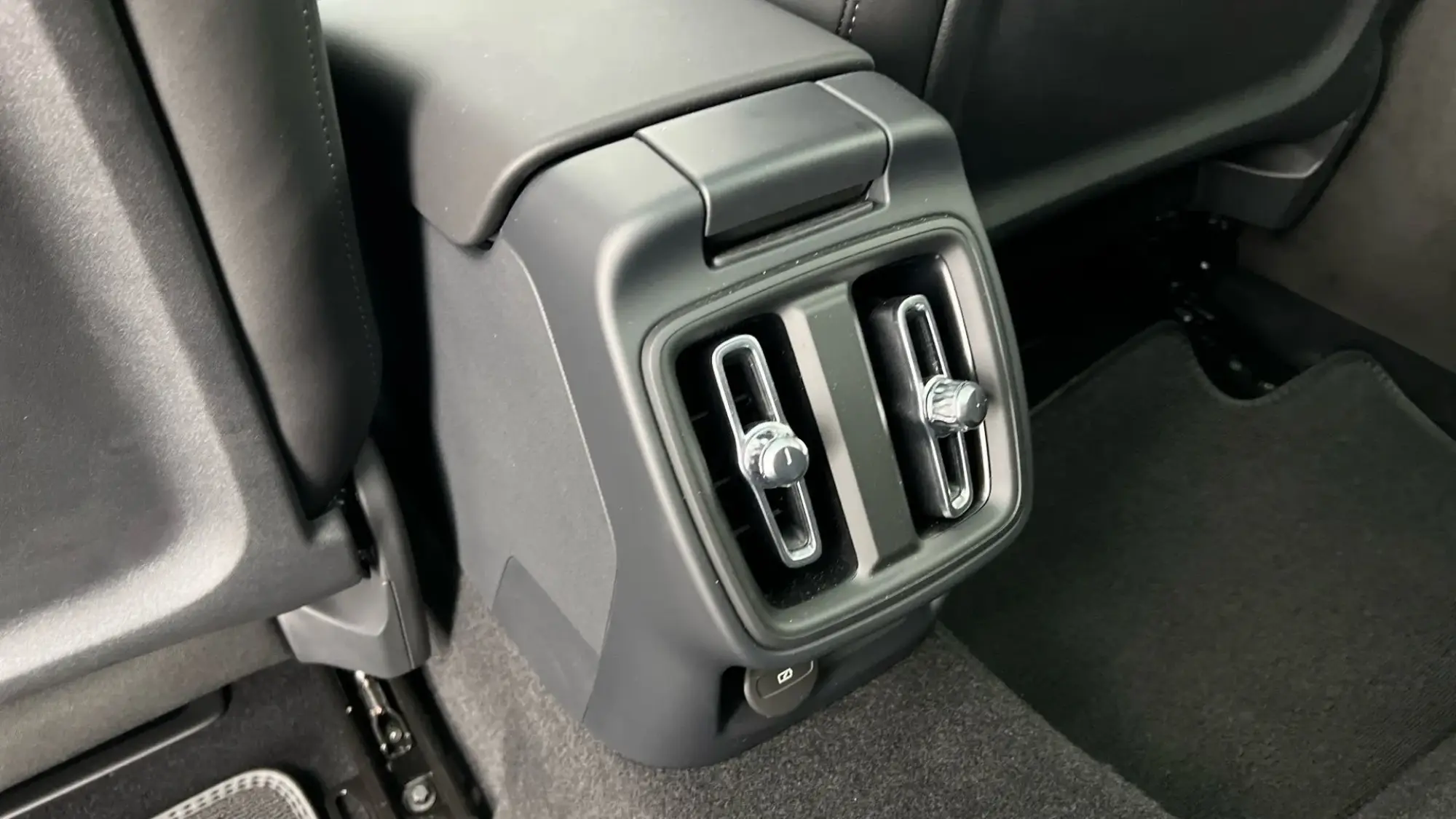 Polestar 2 Image 20 Polestar 2 Image 20