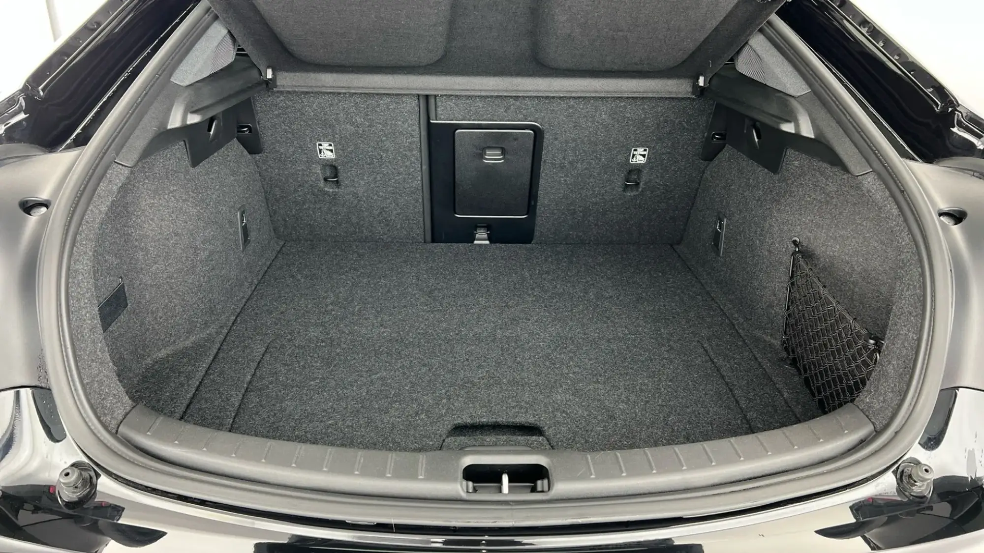 Polestar 2 Image 28 Polestar 2 Image 28