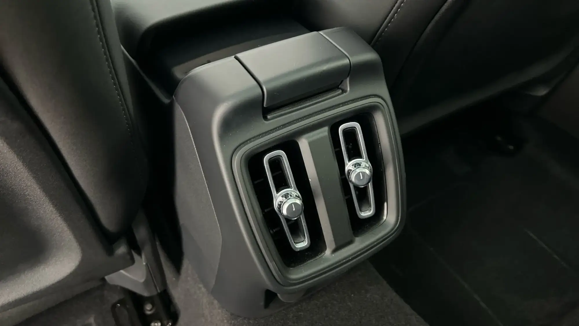 Polestar 2 Image 20 Polestar 2 Image 20