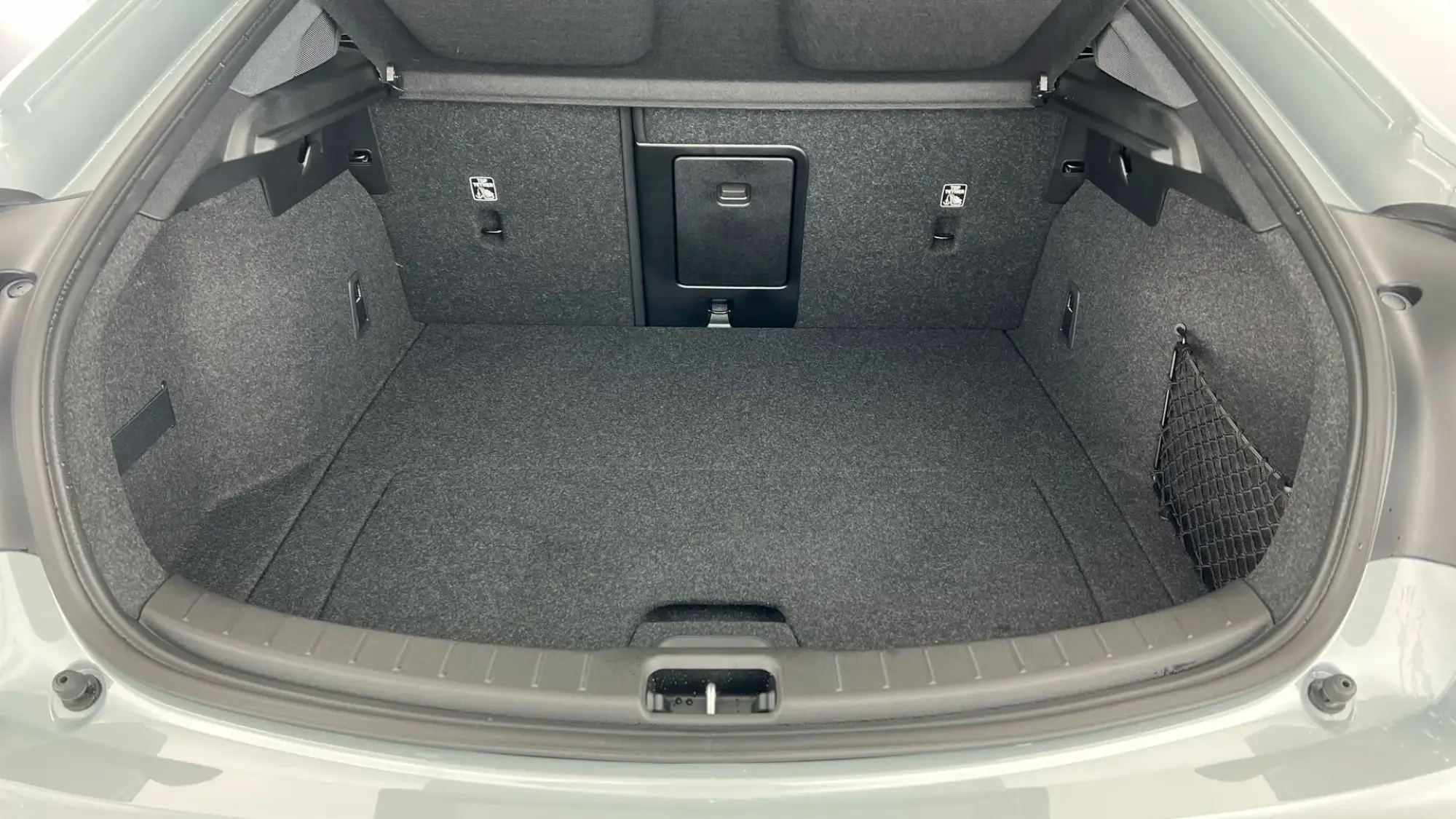 Polestar 2 Image 28 Polestar 2 Image 28
