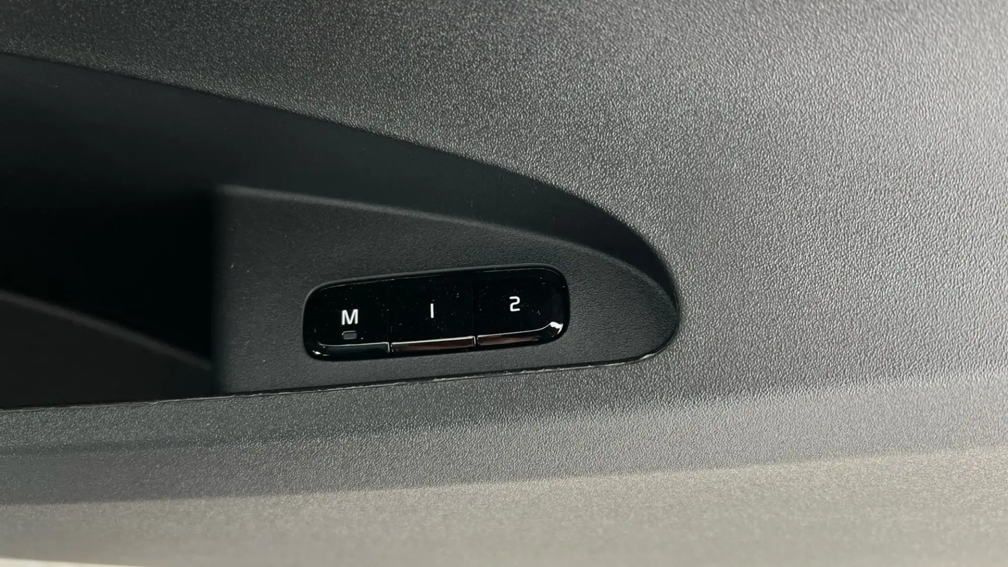 Polestar 2 Image 37 Polestar 2 Image 37