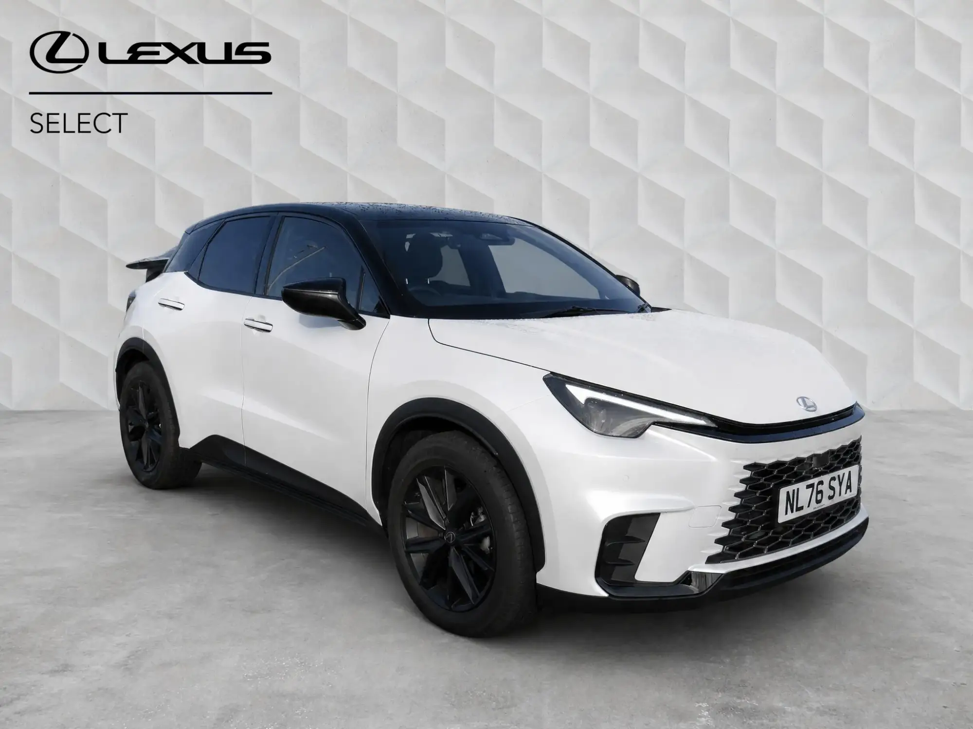 Lexus LBX 1.5 VVT-iE Vibrant Edition E-CVT Euro 6 (s/s) 5dr NL76SYA Image 1 Lexus LBX 1.5 VVT-iE Vibrant Edition E-CVT Euro 6 (s/s) 5dr NL76SYA Image 1