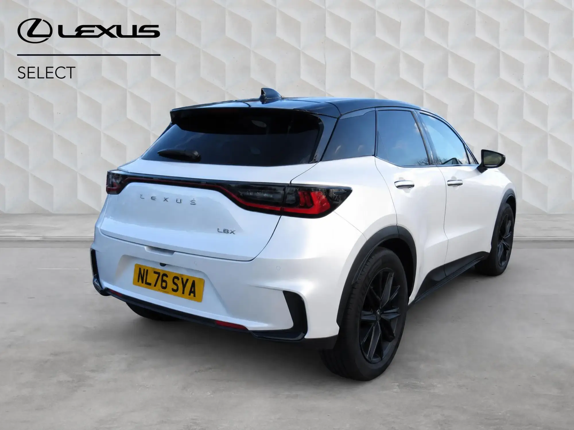 Lexus LBX 1.5 VVT-iE Vibrant Edition E-CVT Euro 6 (s/s) 5dr NL76SYA Image 3 Lexus LBX 1.5 VVT-iE Vibrant Edition E-CVT Euro 6 (s/s) 5dr NL76SYA Image 3