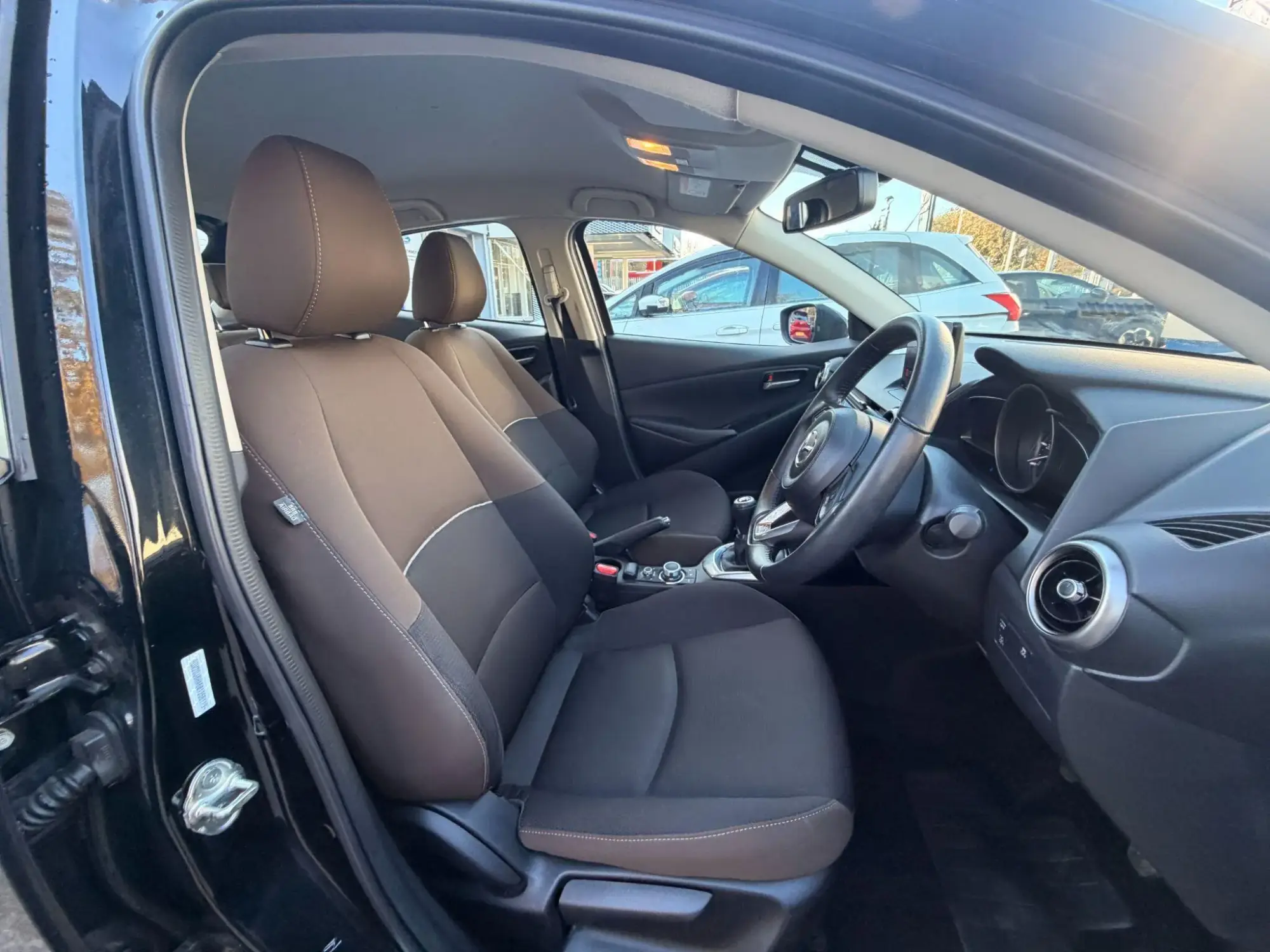 Mazda2 Image 13