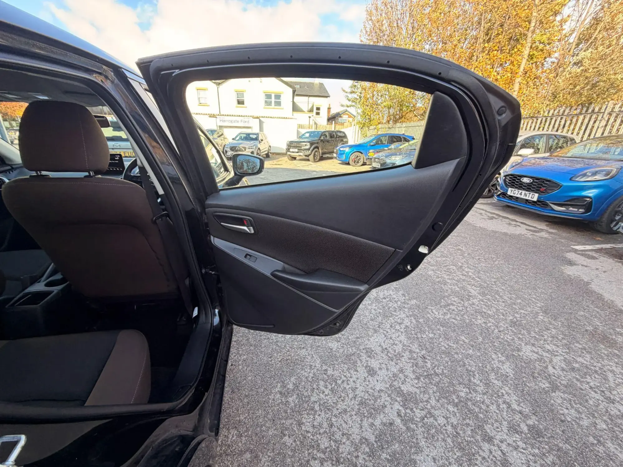 Mazda2 Image 20