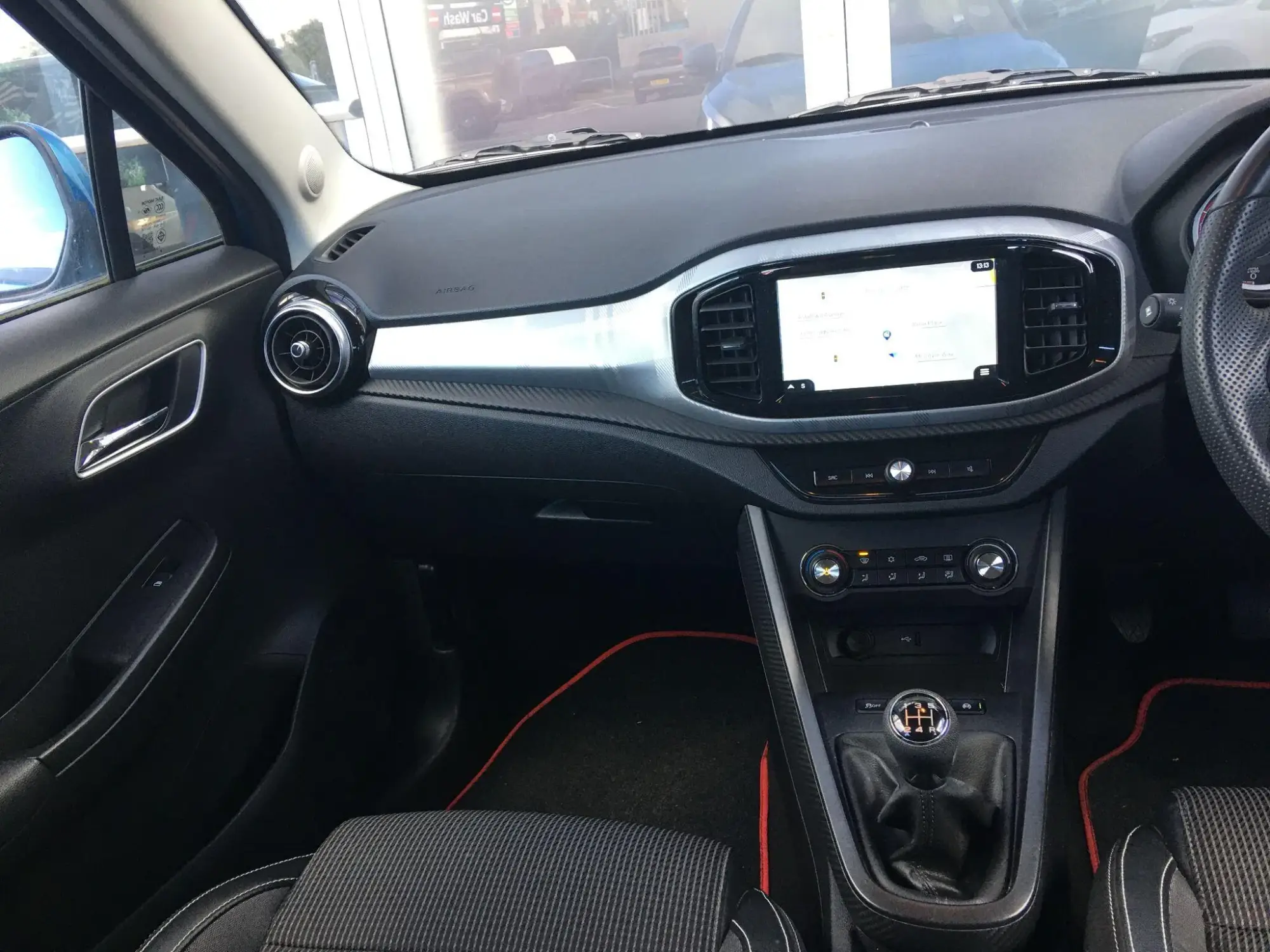 MG3 Image 12 MG3 Image 12