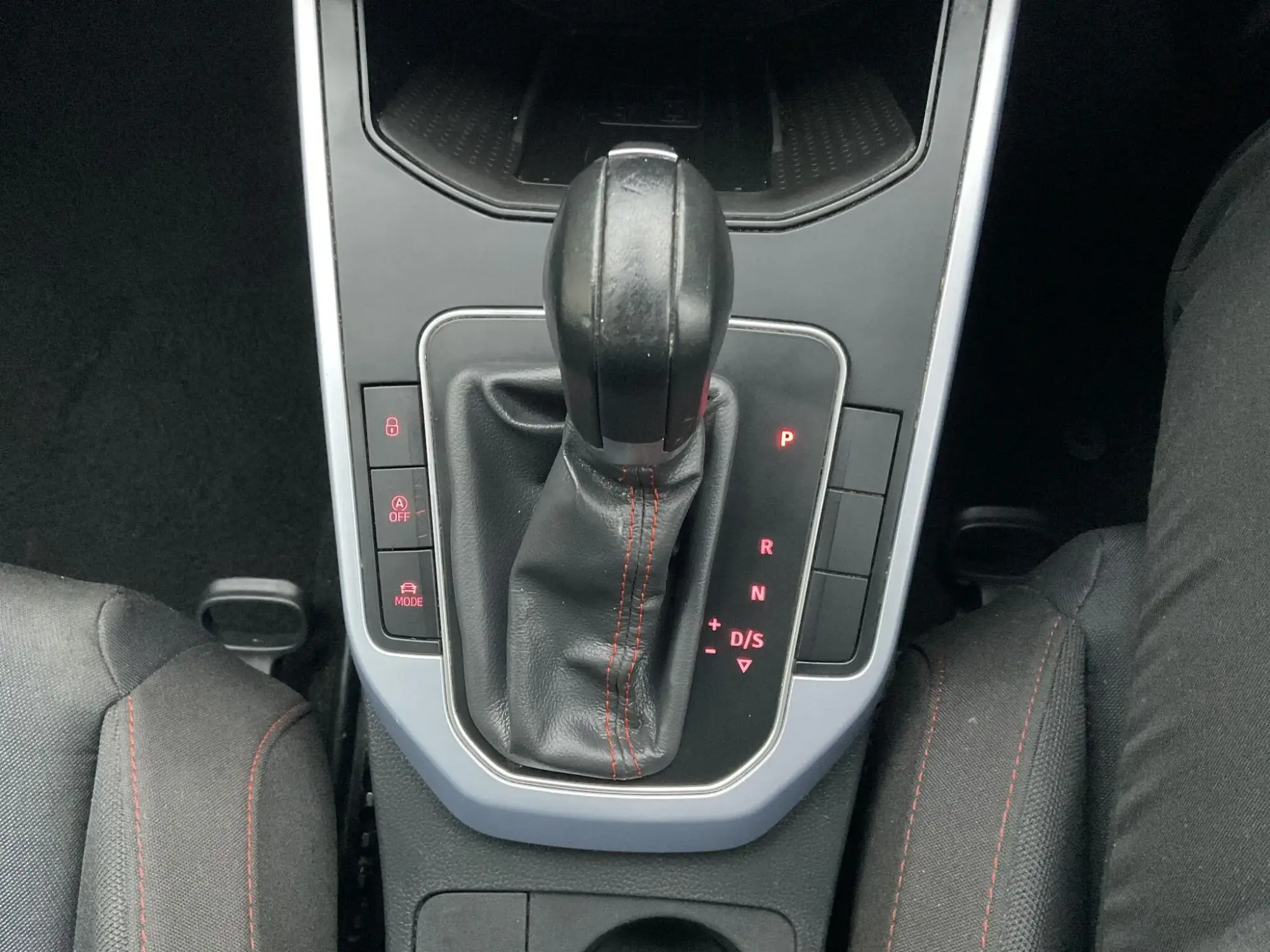 SEAT Arona Image 10