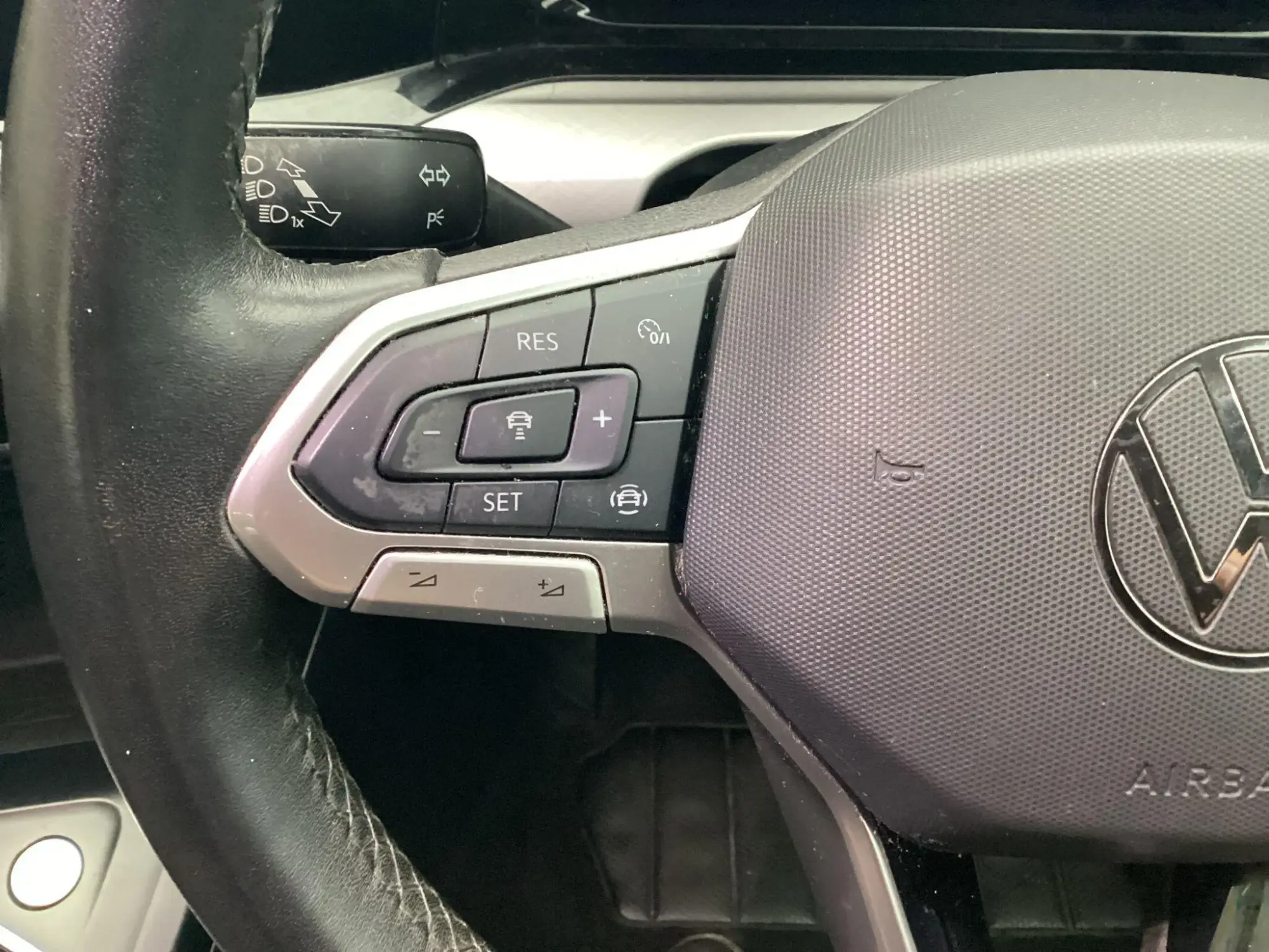 Volkswagen Golf Image 16