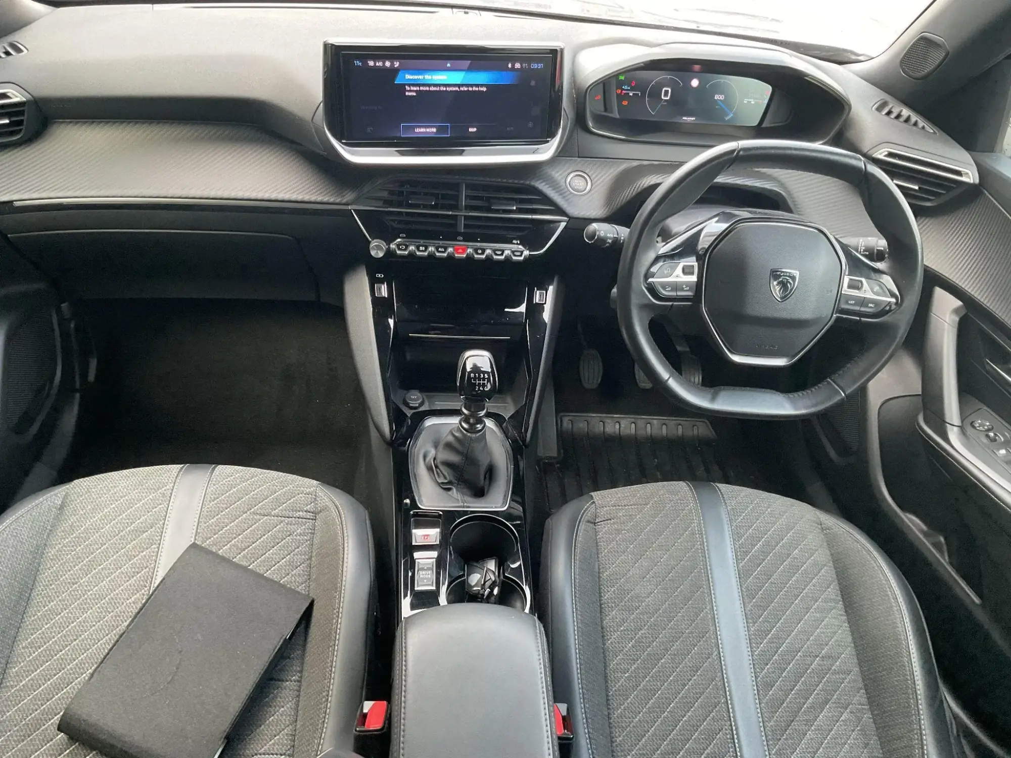 Peugeot 2008 Image 9 Peugeot 2008 Image 9